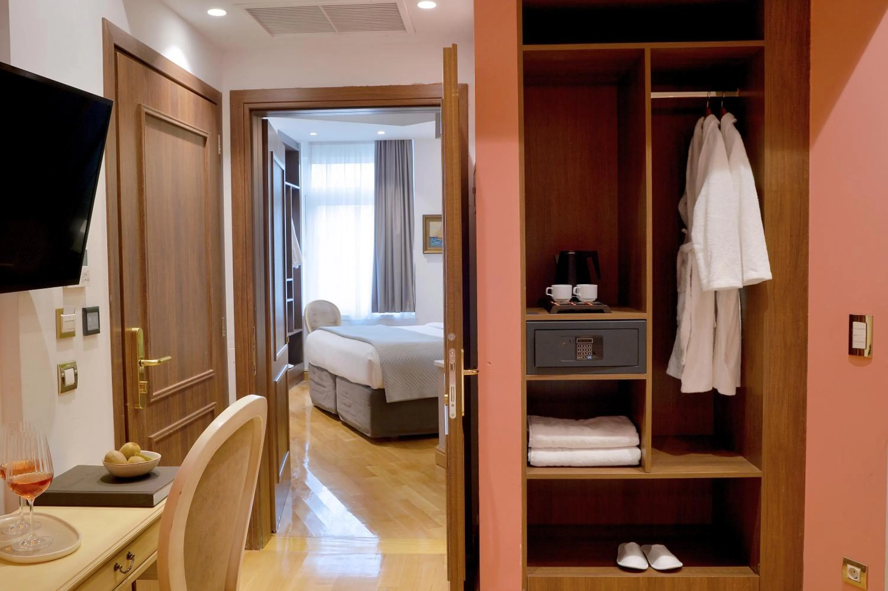 Photo of the whole room, Bed in Acropolian Spirit Boutique Hotel