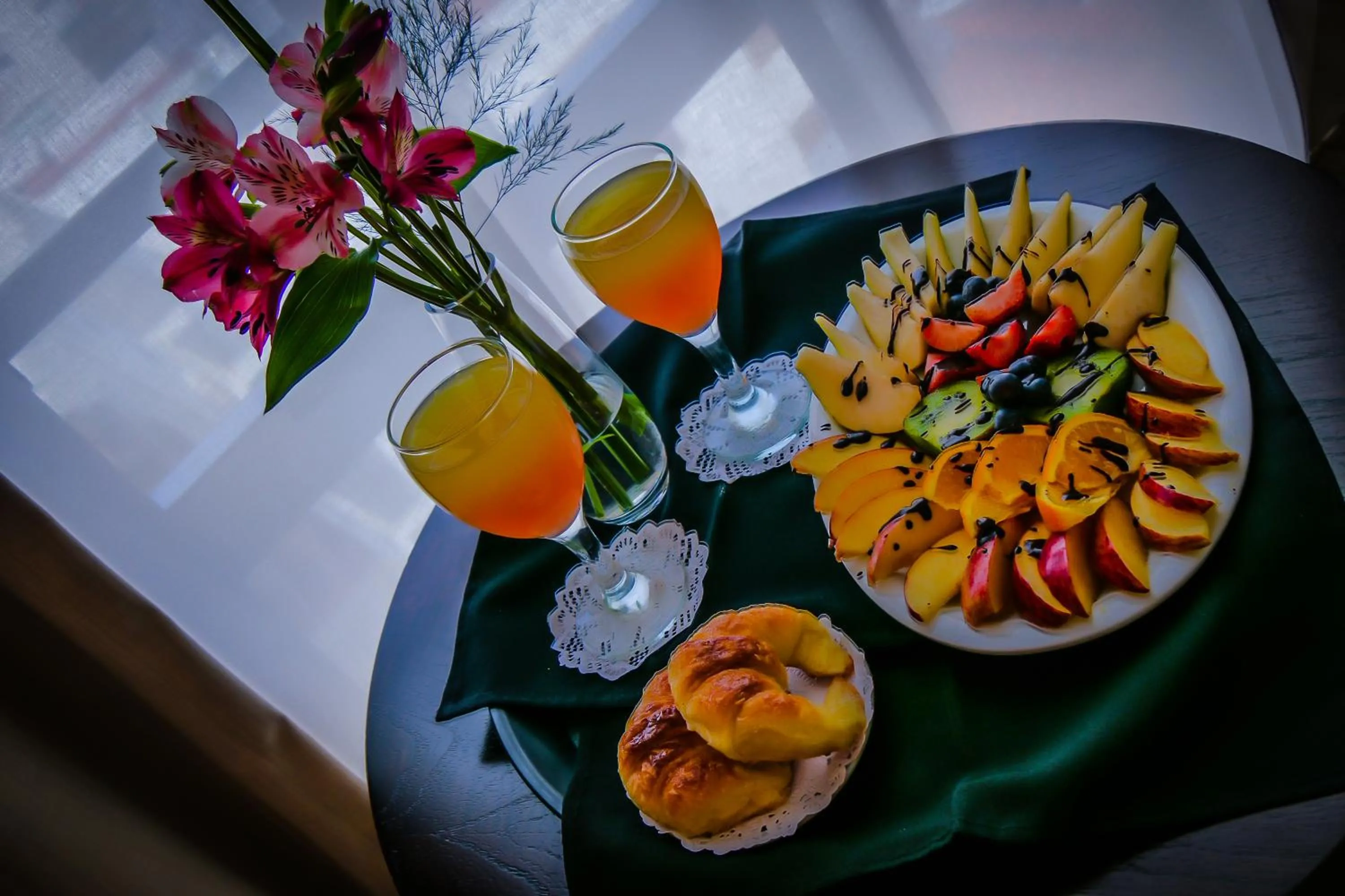 Elegance Hotel