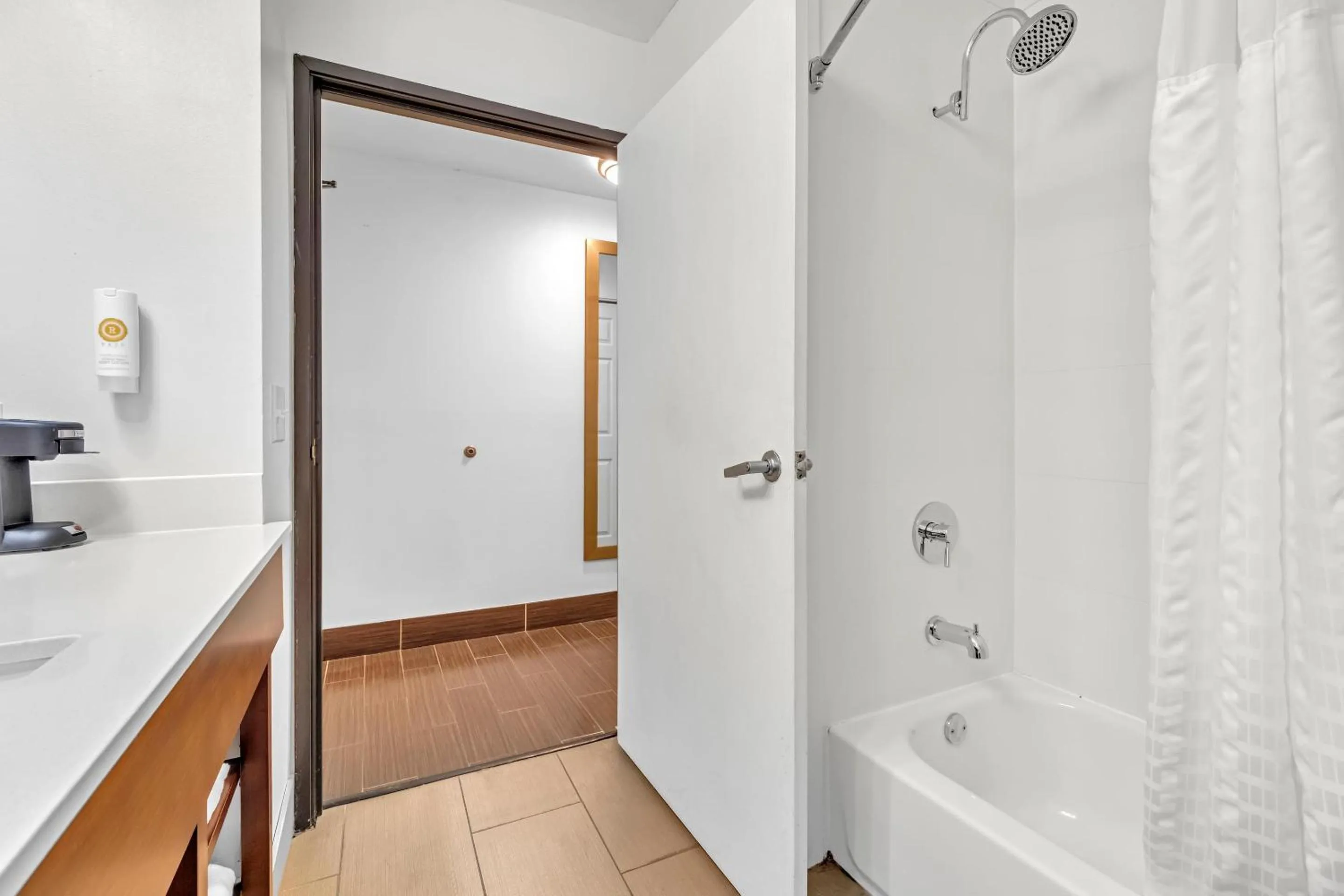 Bedroom in Comfort Inn Somerset - Lake Cumberland