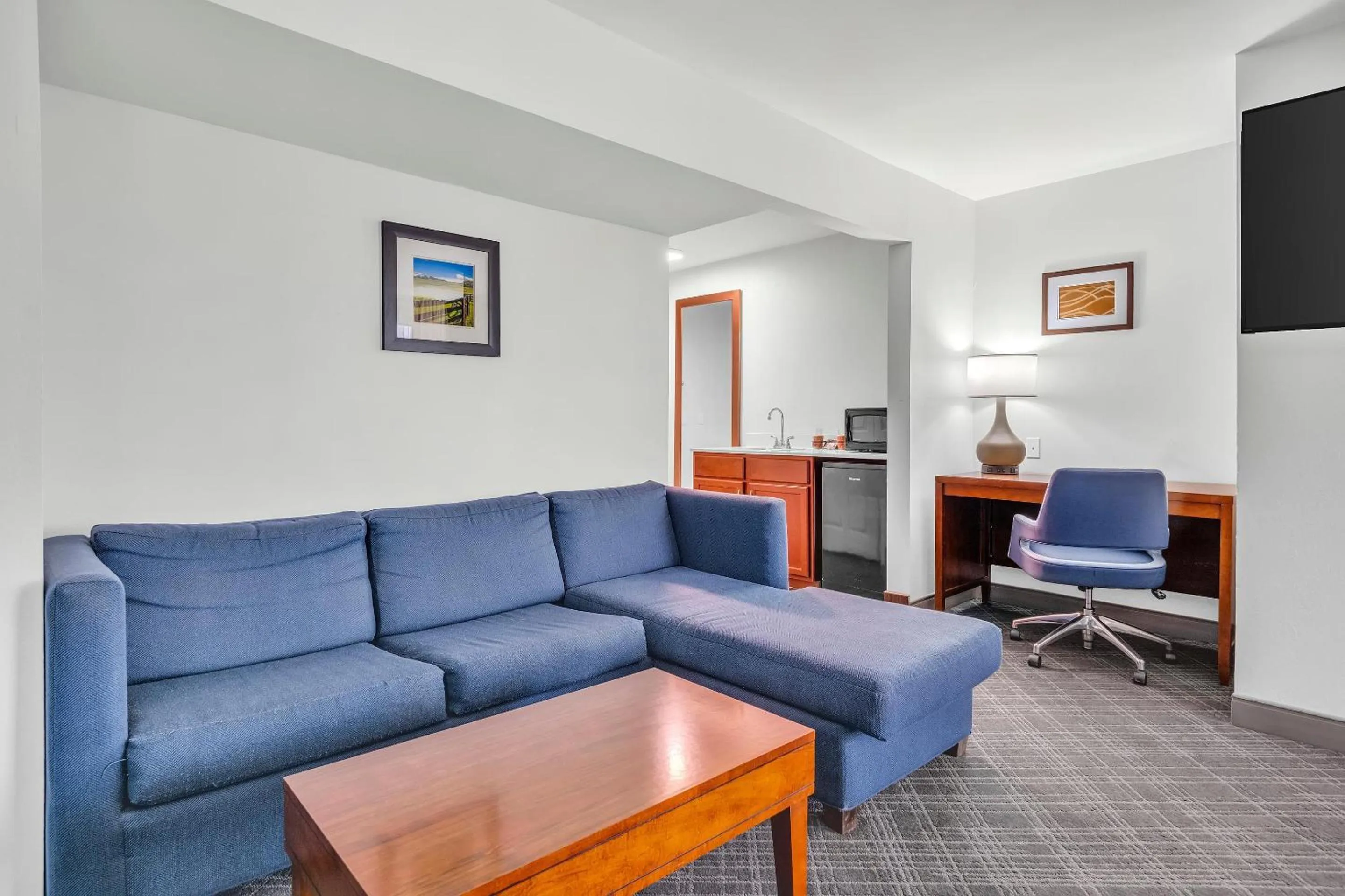 Bedroom in Comfort Inn Somerset - Lake Cumberland