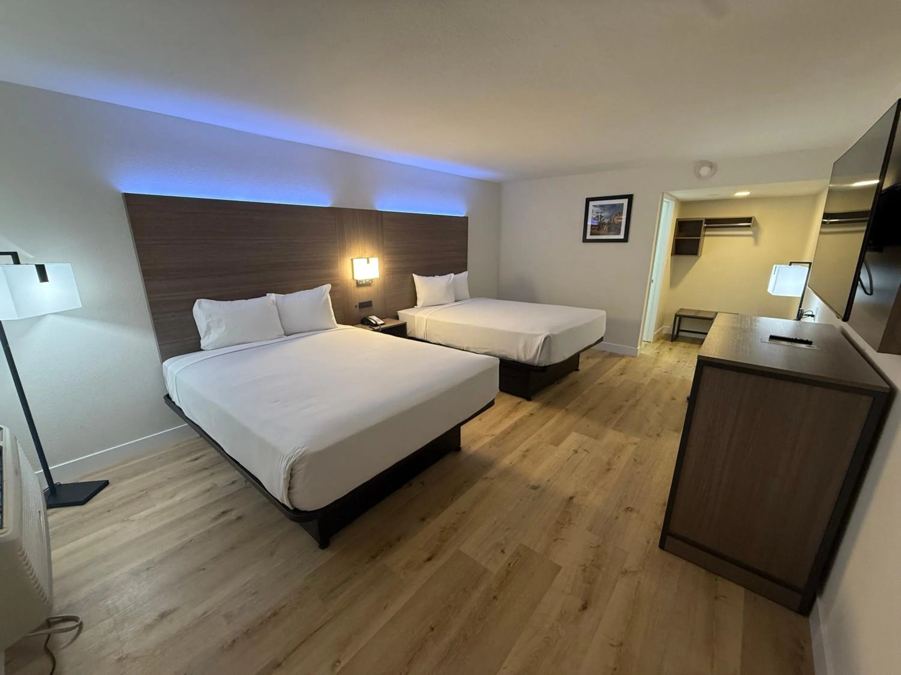 Bed in Travelodge by Wyndham Imperial - El Centro
