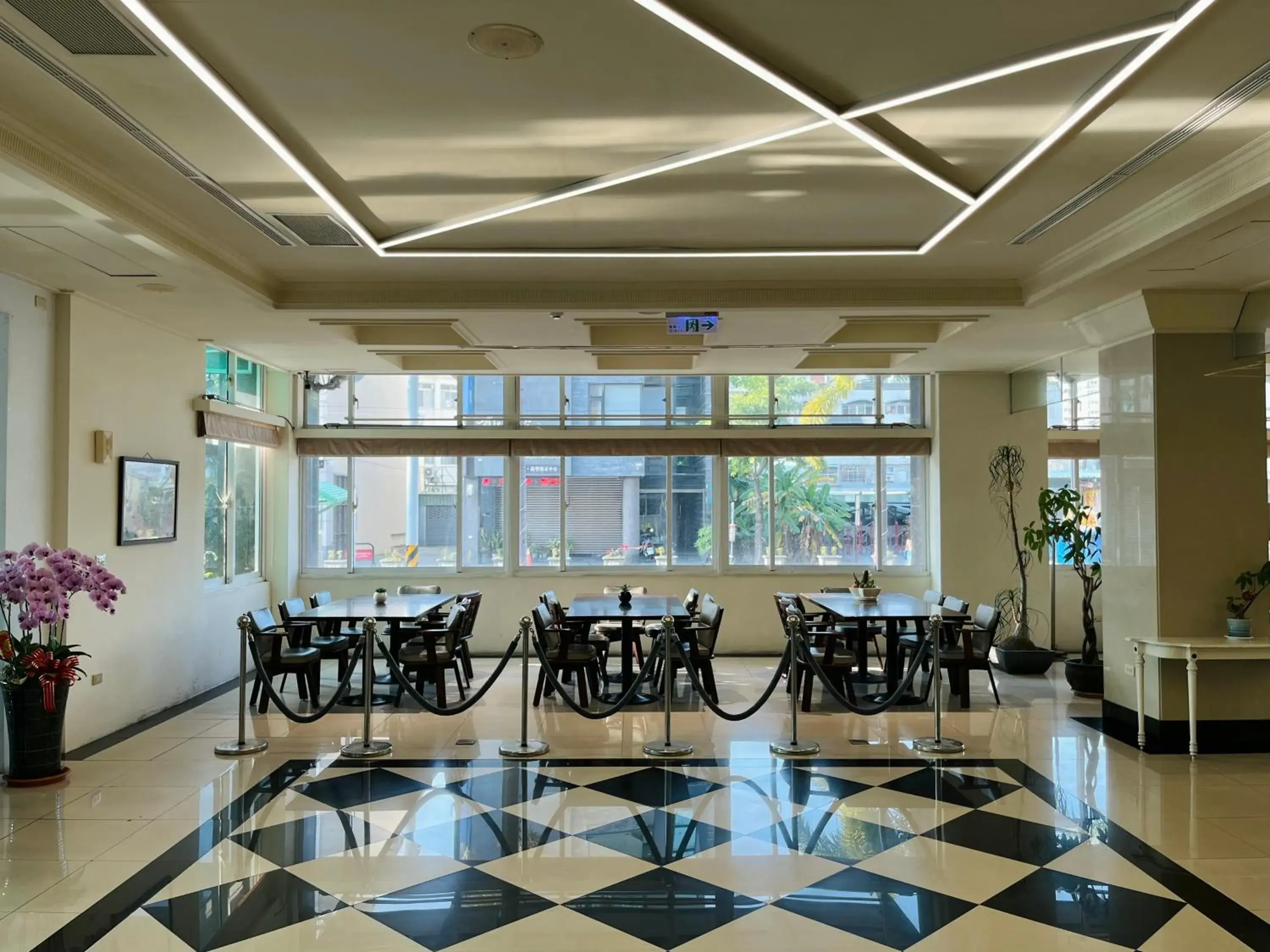 Lobby or reception, Restaurant/Places to Eat in Sendale Tainan Science Park Hotel