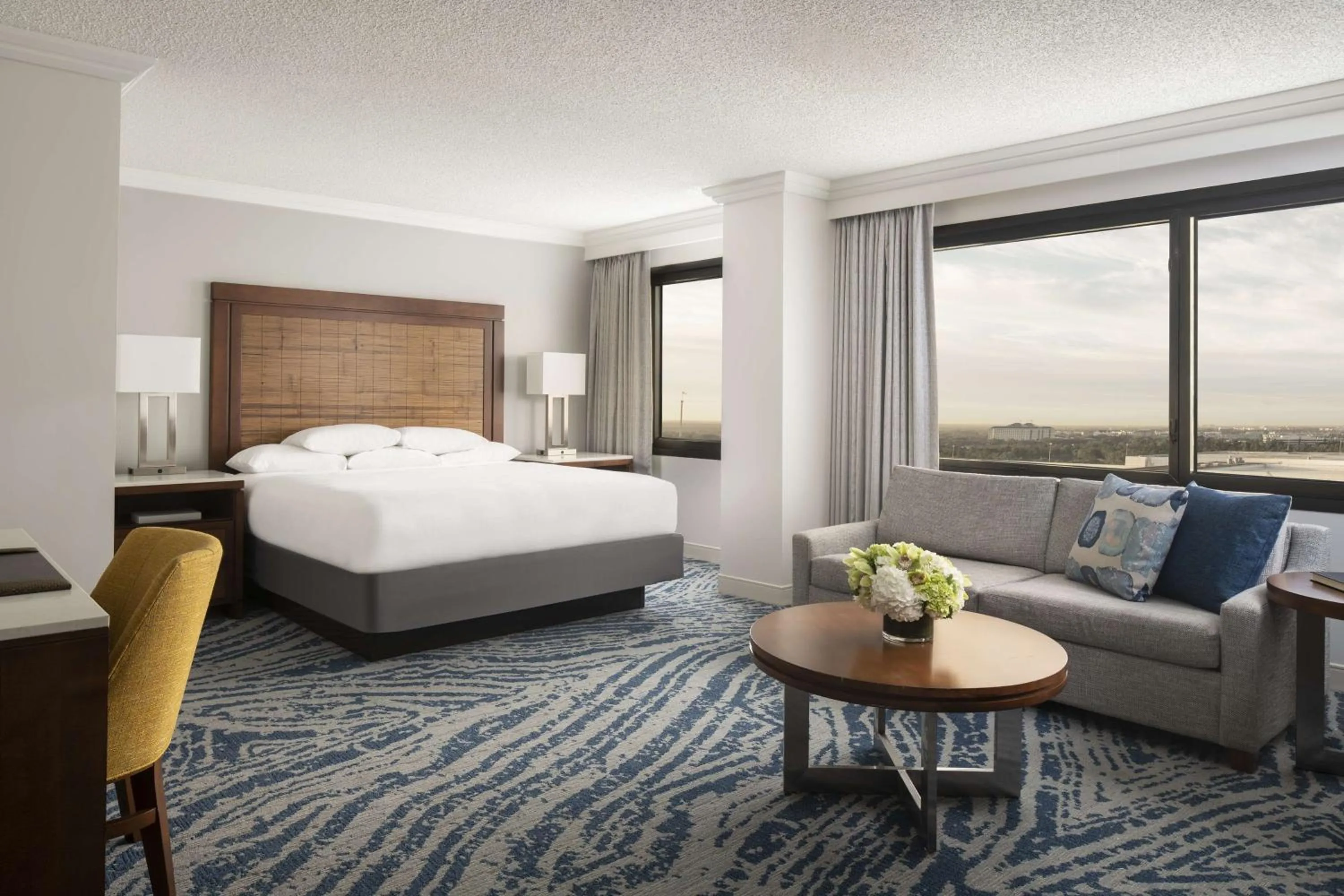 Photo of the whole room, Bed in Hyatt Regency Orlando