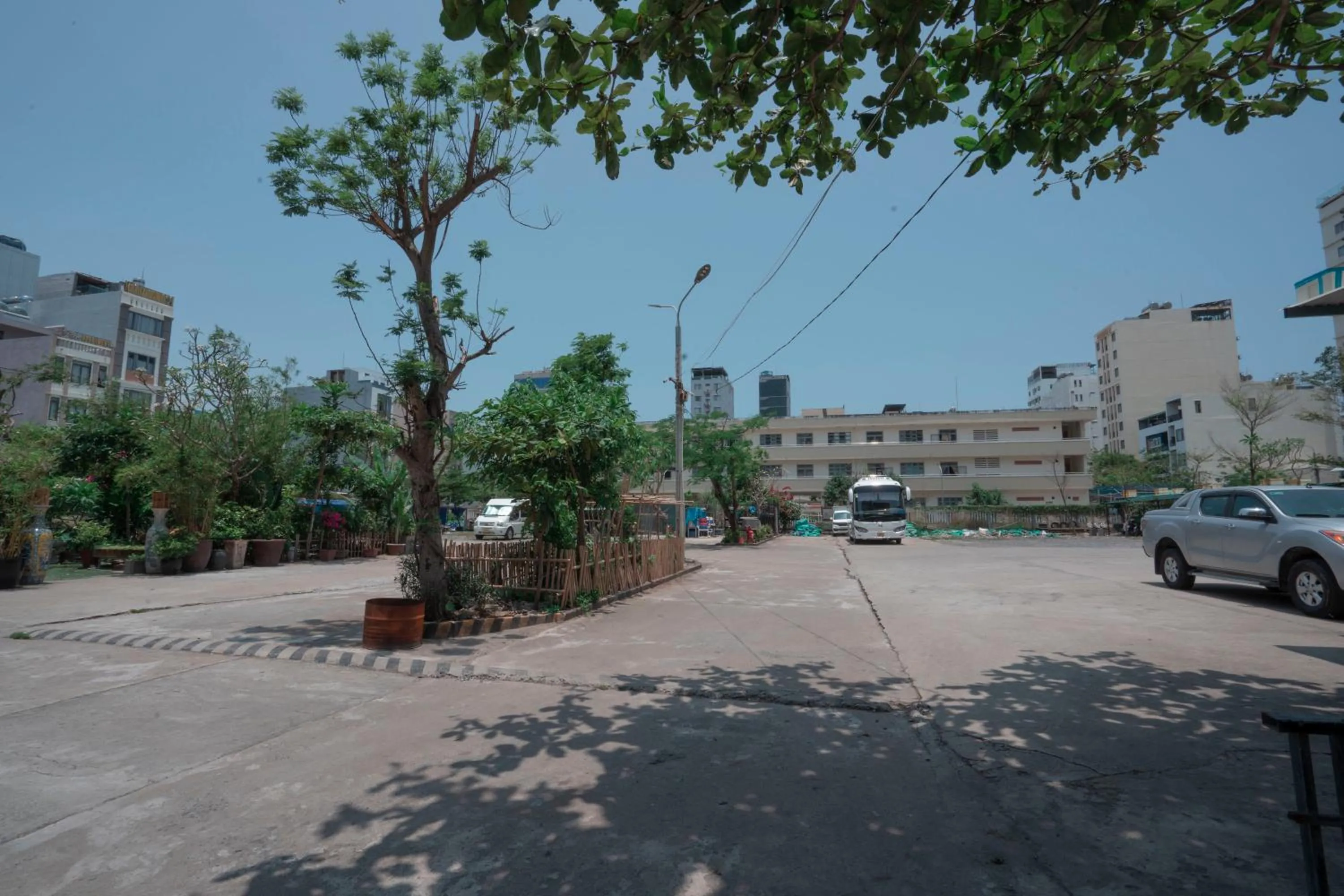 Area and facilities in Hotel Hoàng Thịnh