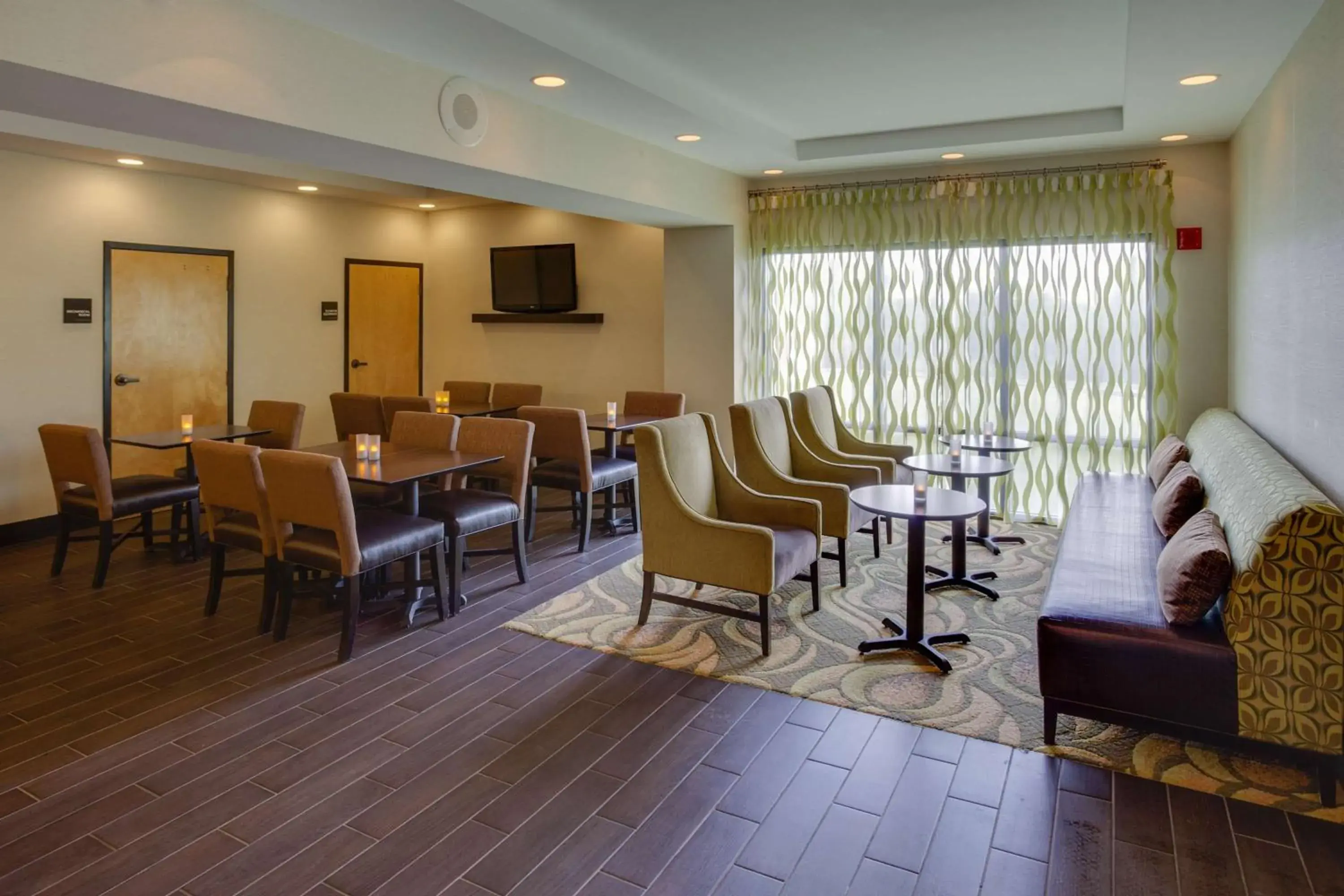 Lobby or reception in Hampton Inn Harrisburg/Grantville/Hershey Lobby or reception in Hampton Inn Harrisburg/Grantville/Hershey