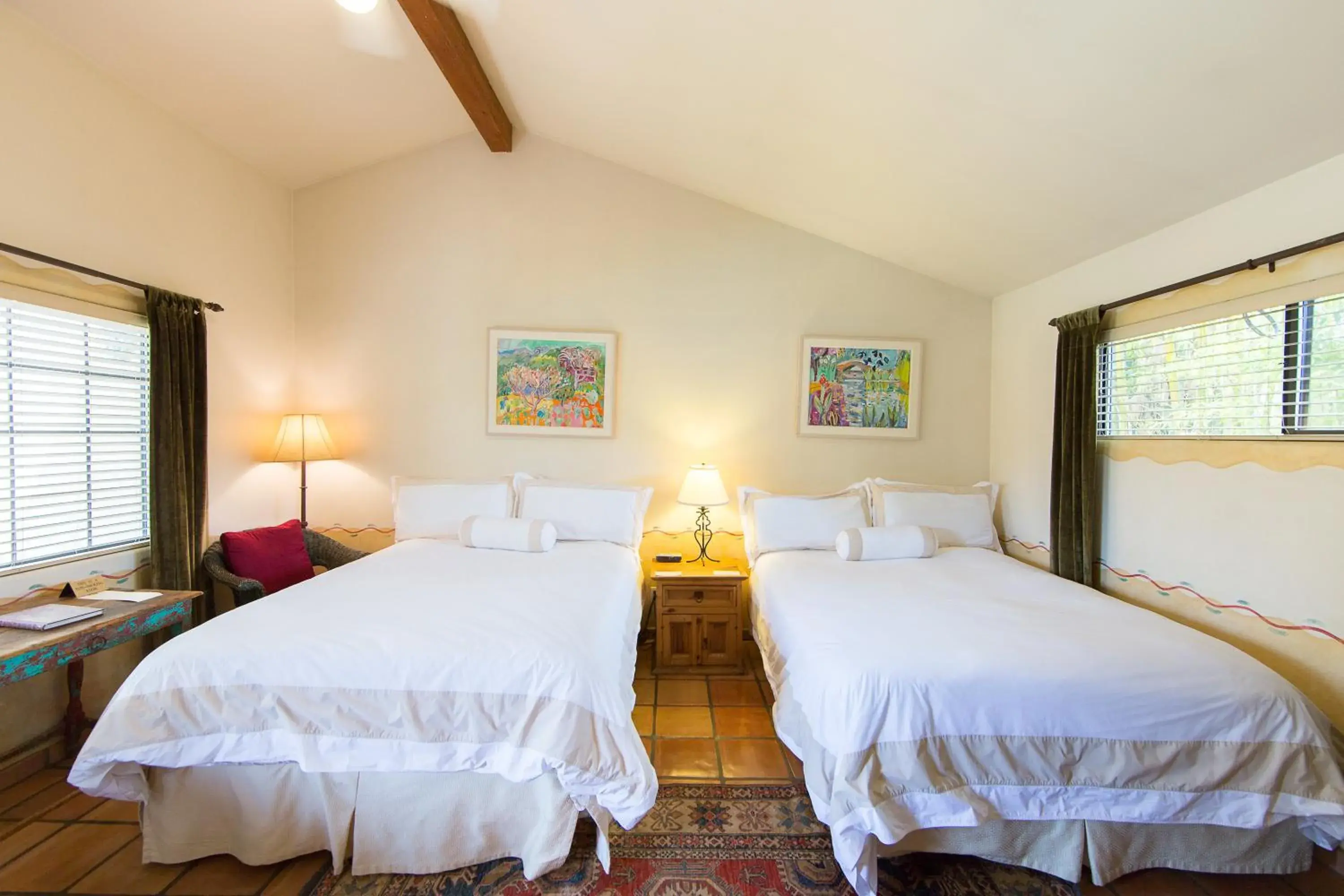 Bedroom, Bed in Blue Iguana Inn Bedroom, Bed in Blue Iguana Inn