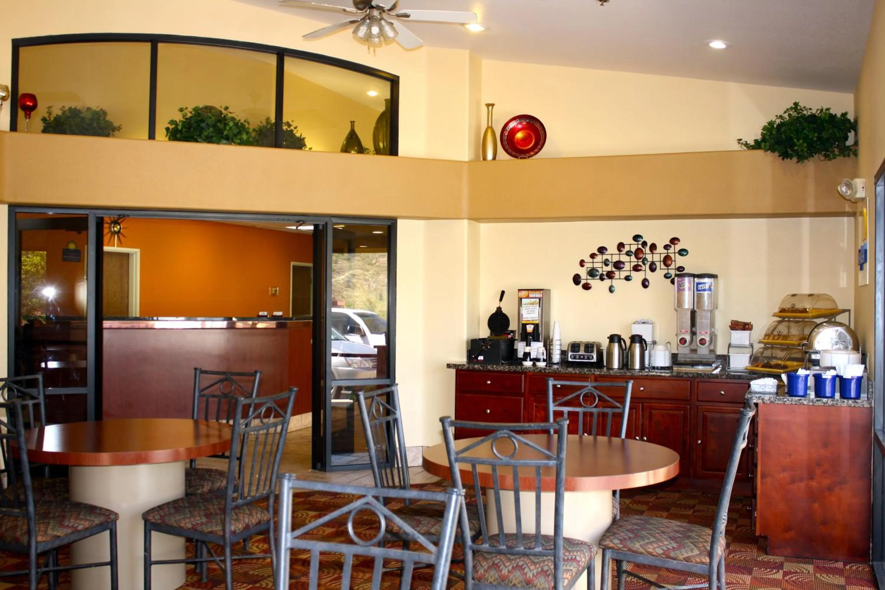 Non alcoholic drinks in Days Inn by Wyndham Globe