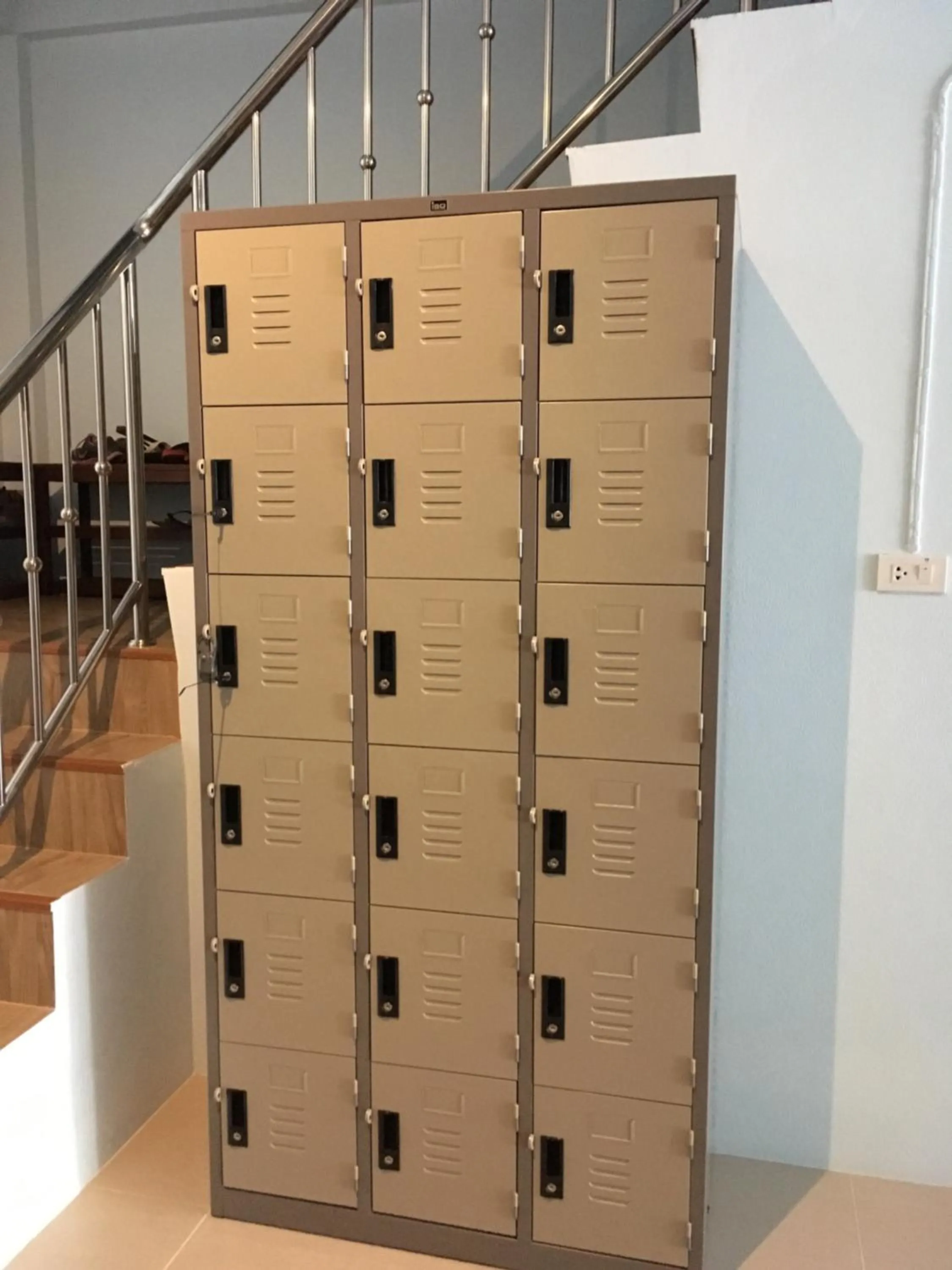 Khaosok Secret Hostel