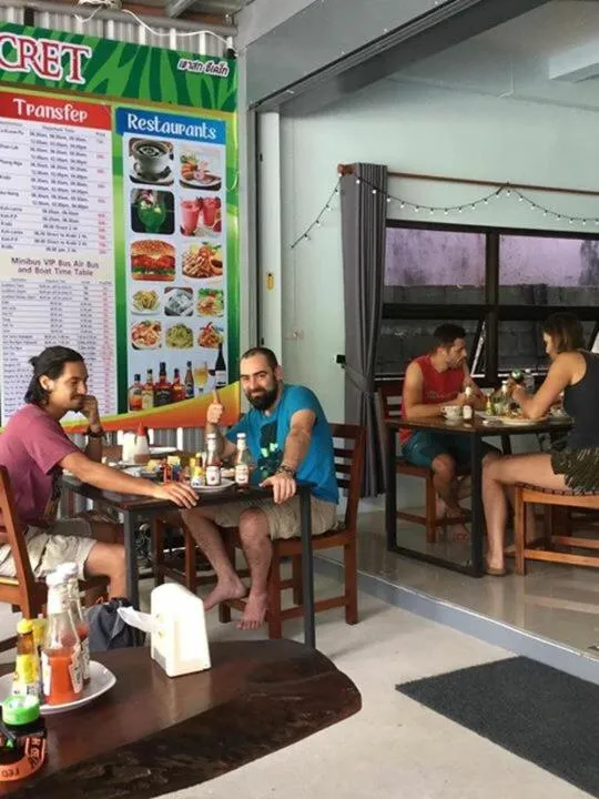 Khaosok Secret Hostel