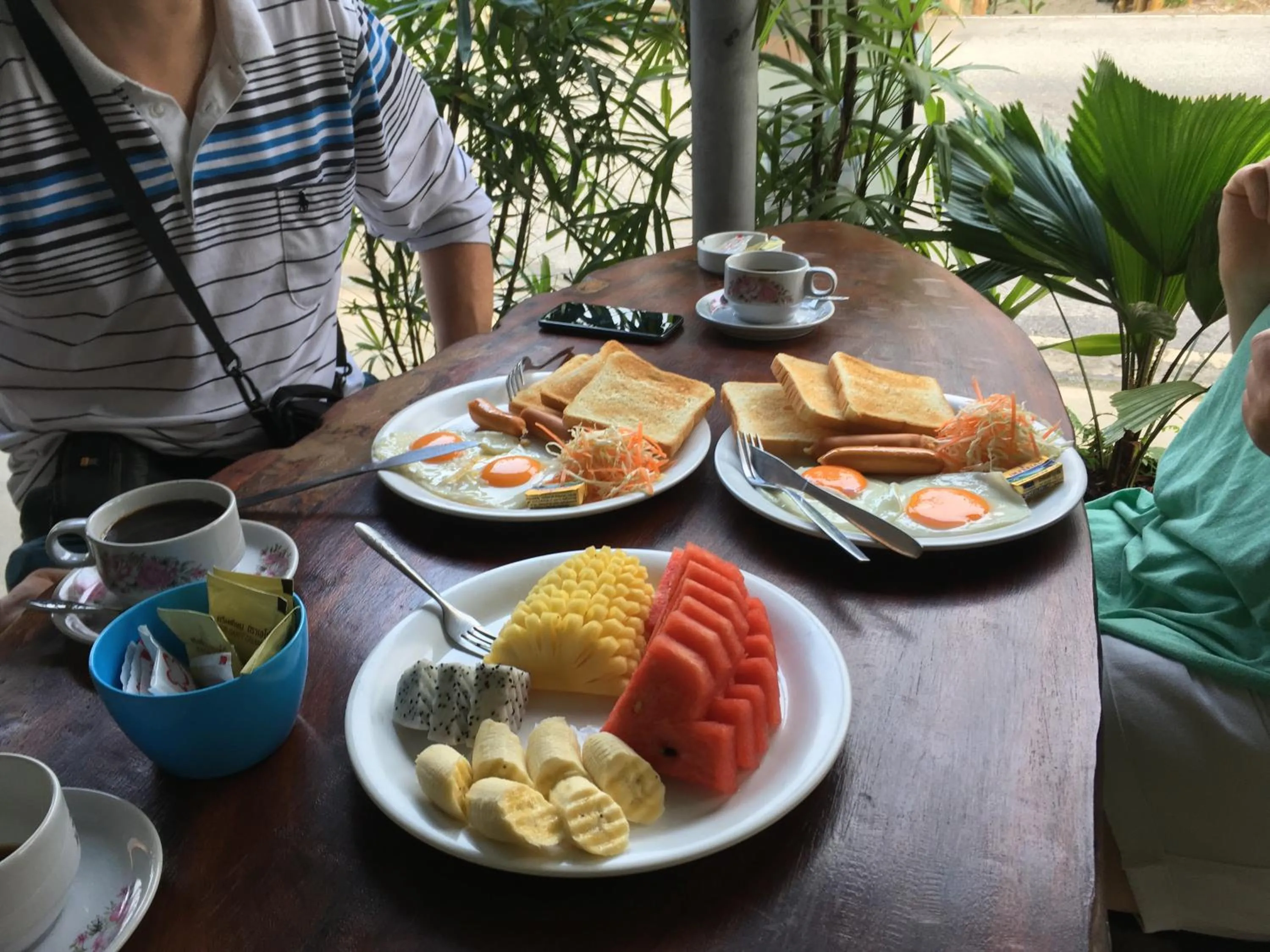 Khaosok Secret Hostel
