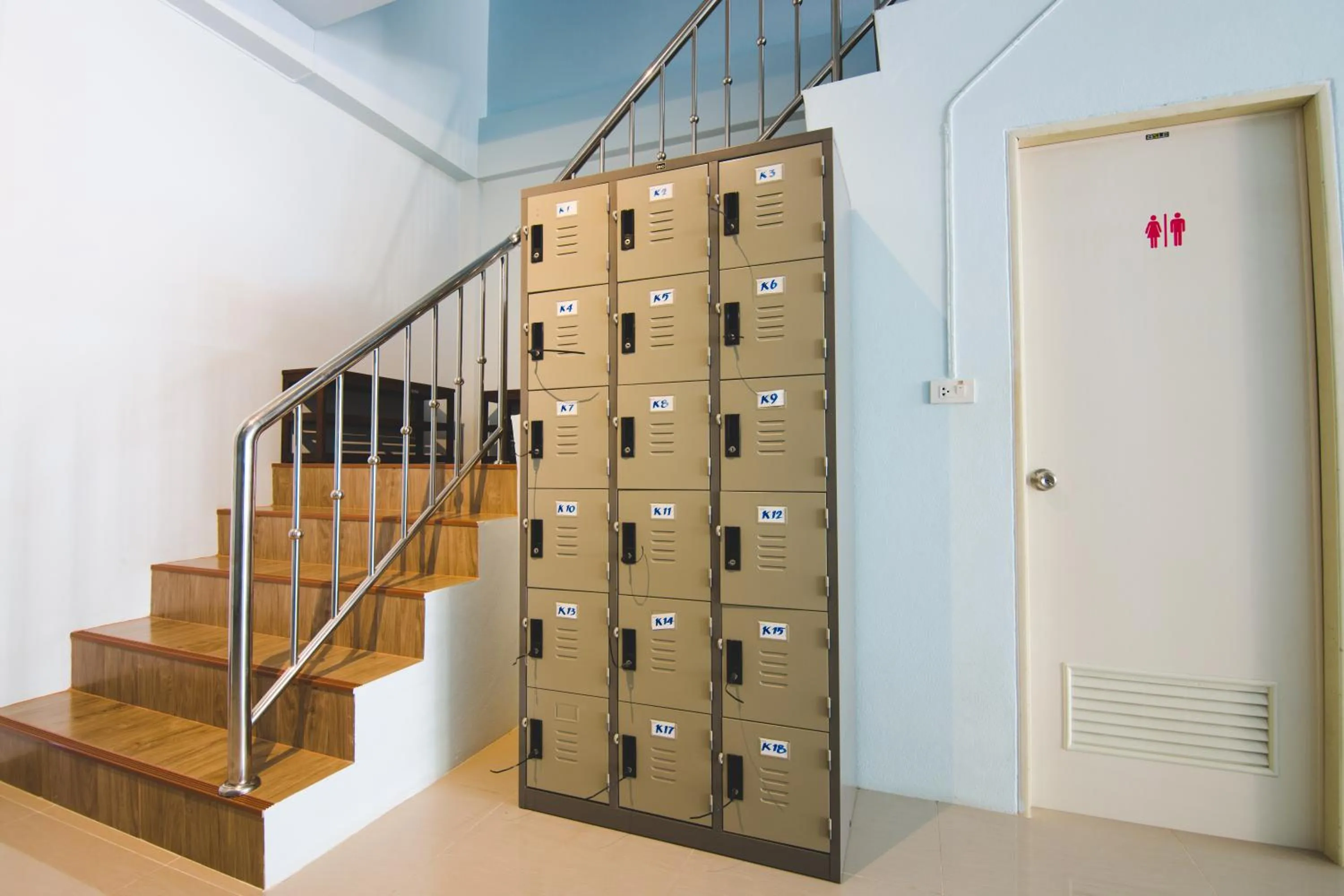 Area and facilities in Khaosok Secret Hostel