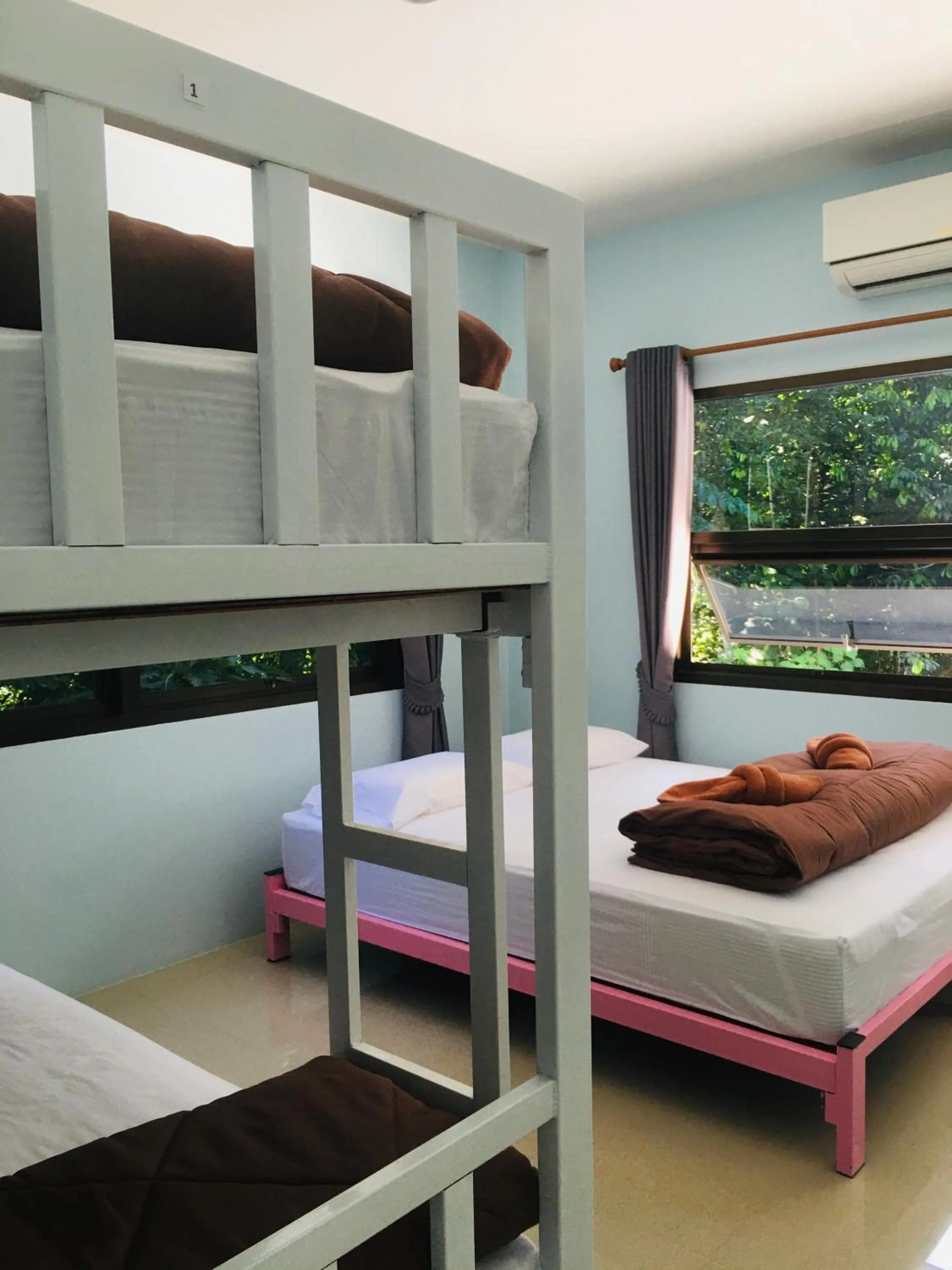 Bed in Khaosok Secret Hostel