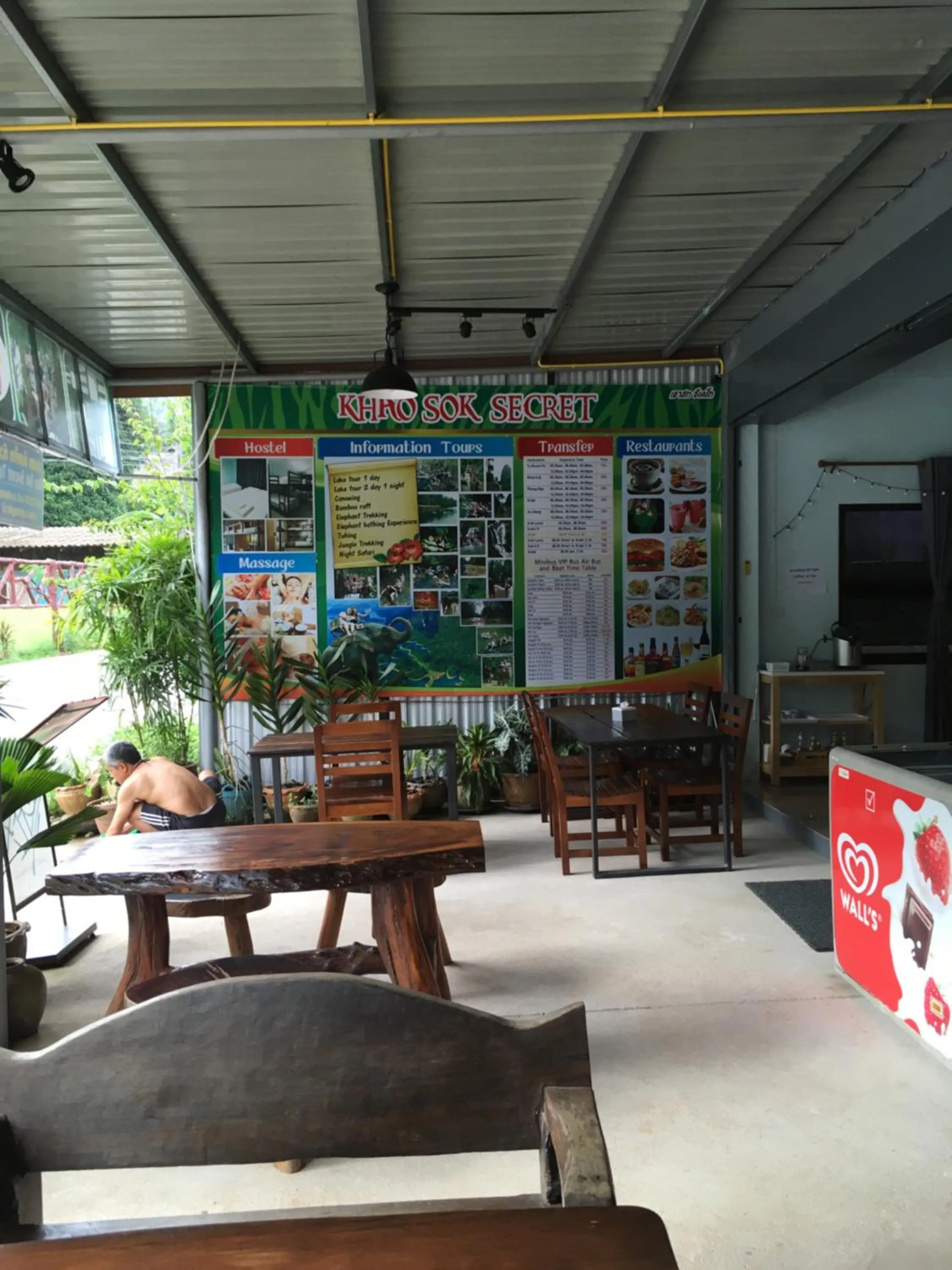 Khaosok Secret Hostel