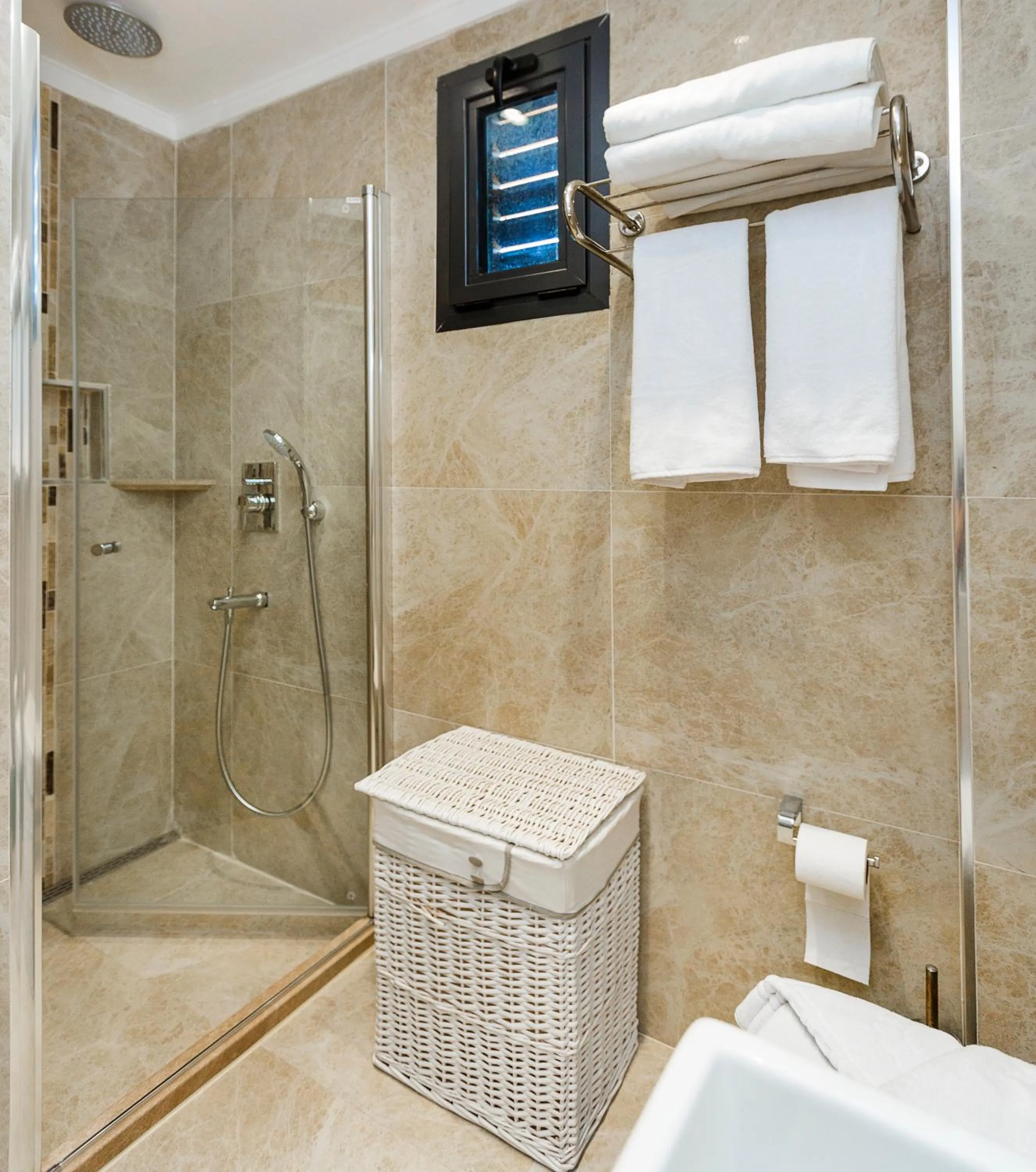 Shower in Alya Sierra Villa Hotel