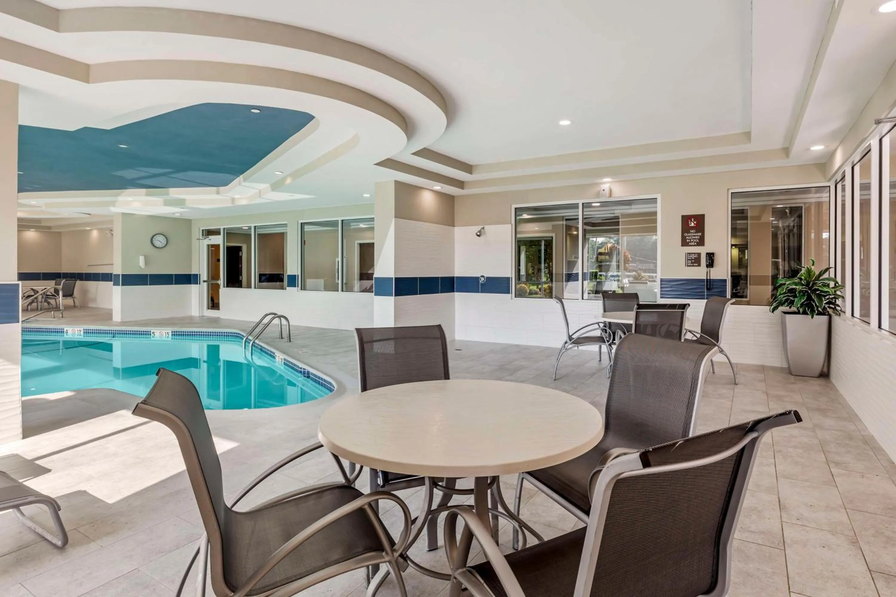 Pool view in Best Western Plus North Shore Hotel