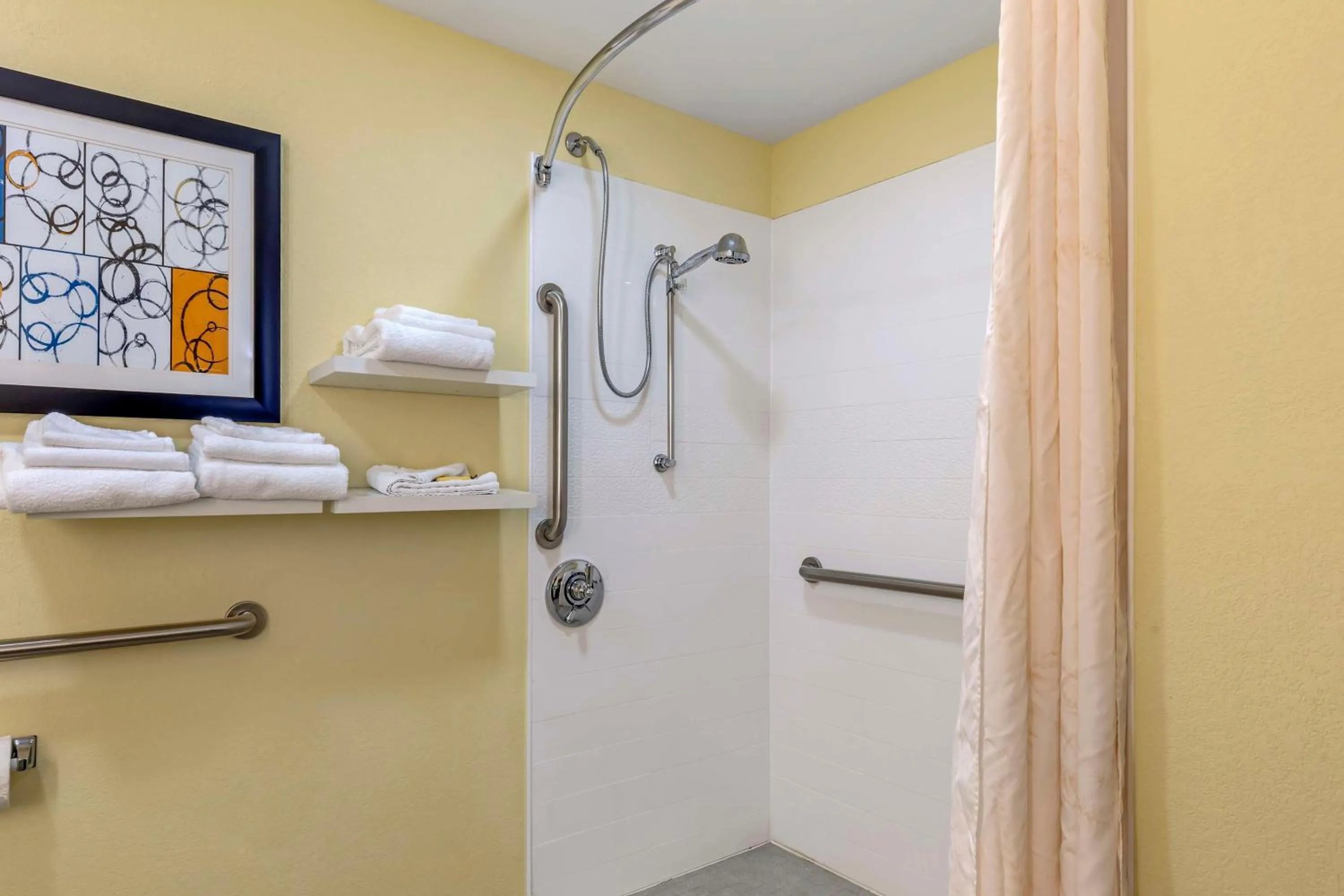 Bathroom in Best Western Plus North Shore Hotel