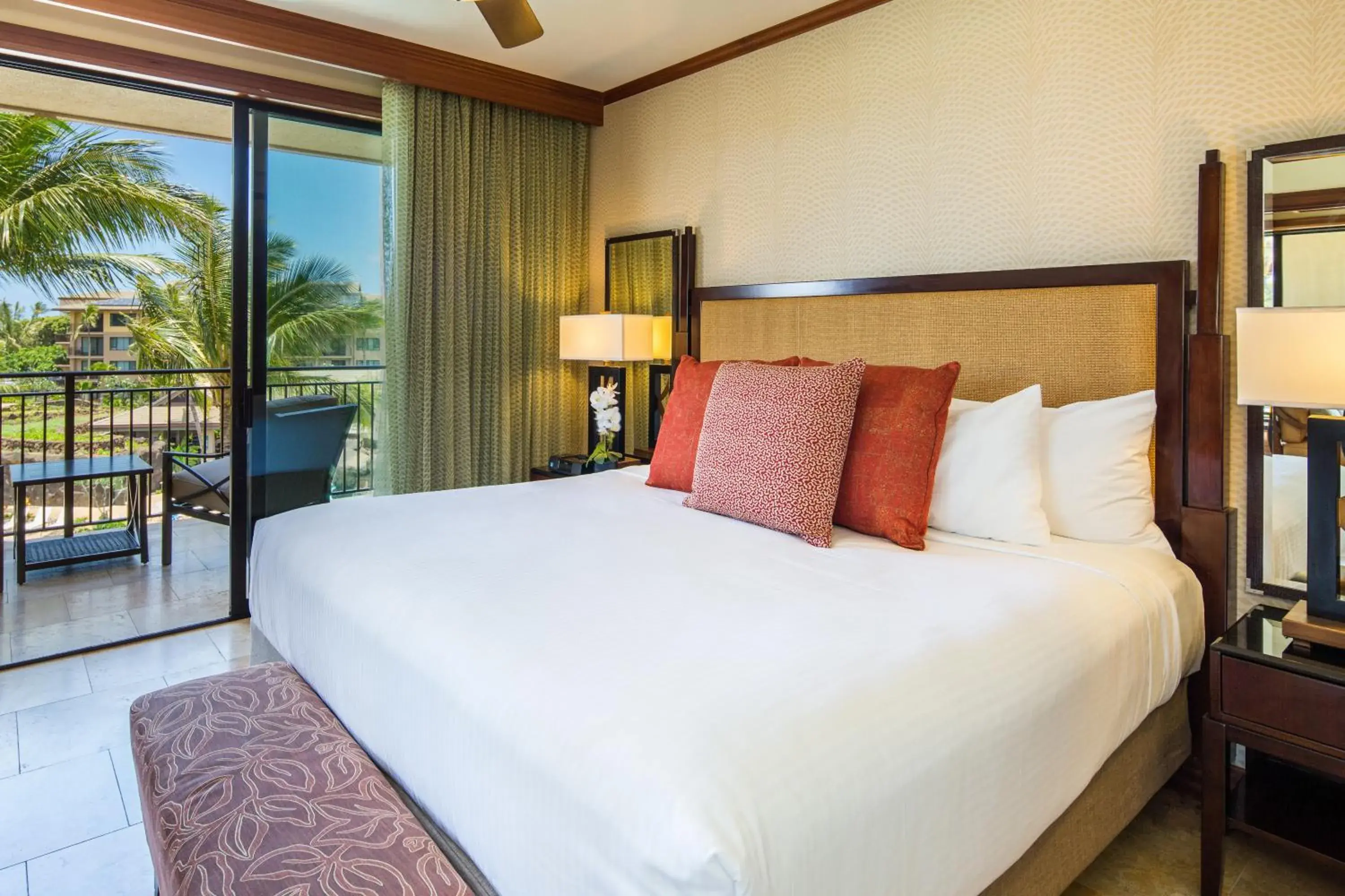 Bed in Koloa Landing Resort at Po'ipu, Autograph Collection Bed in Koloa Landing Resort at Po'ipu, Autograph Collection