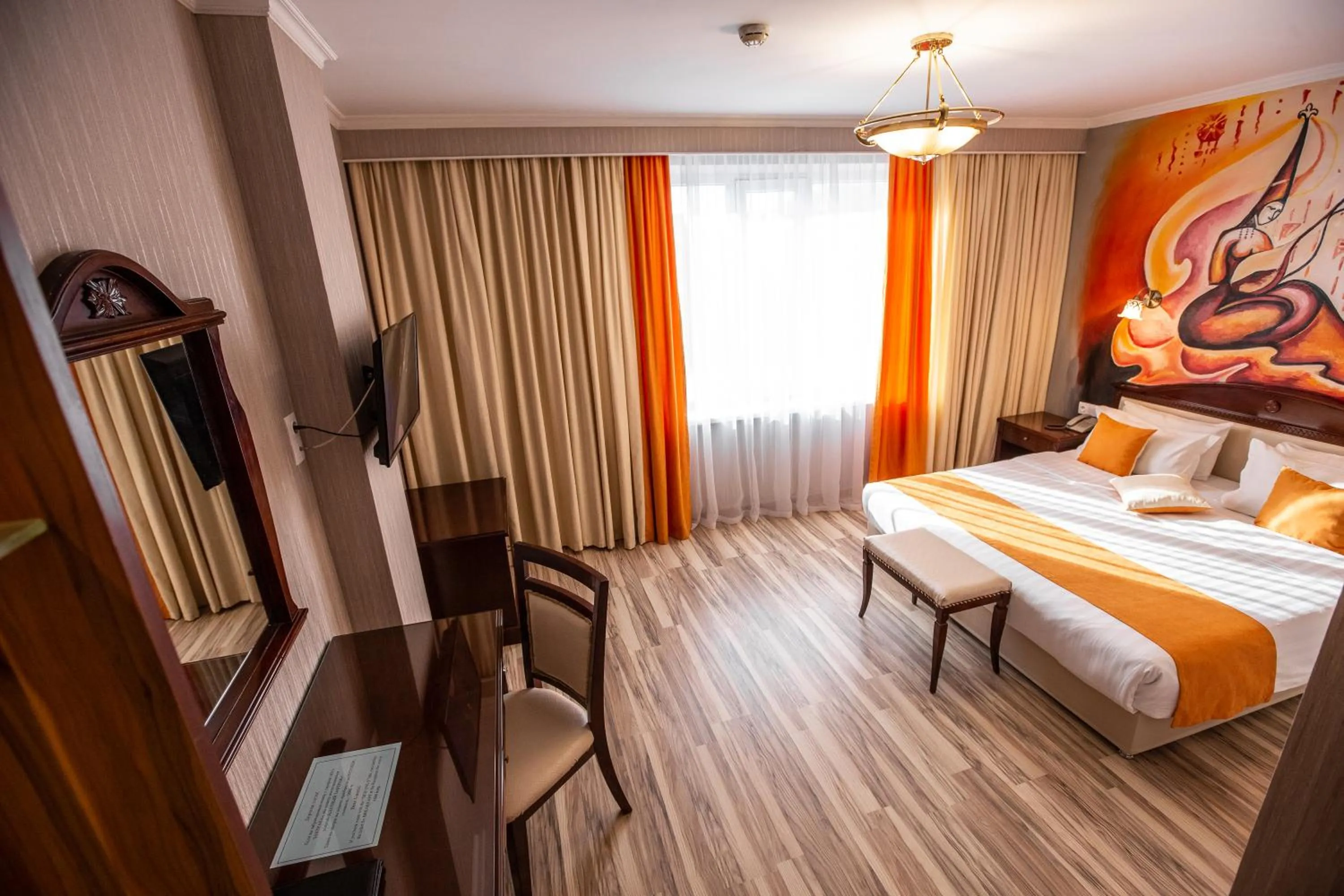 Photo of the whole room, Bed in G Empire