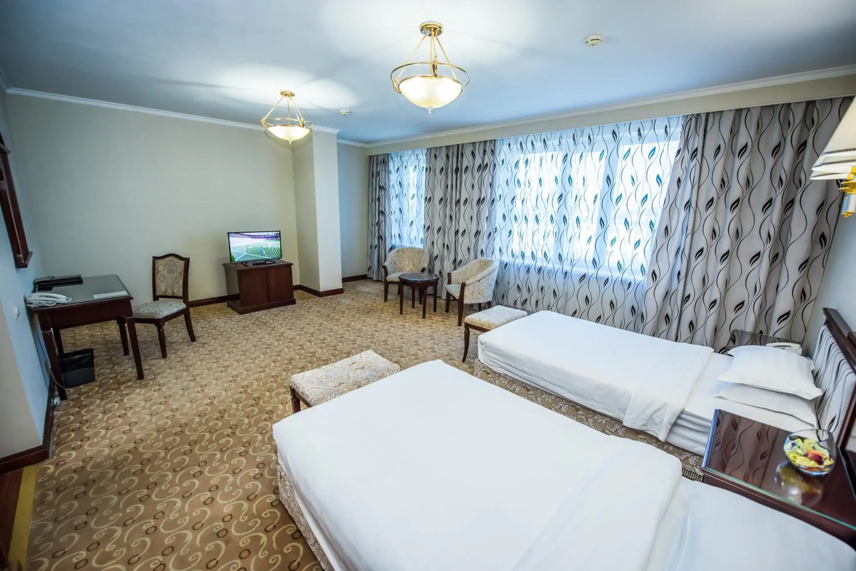 Photo of the whole room, Bed in G Empire Photo of the whole room, Bed in G Empire