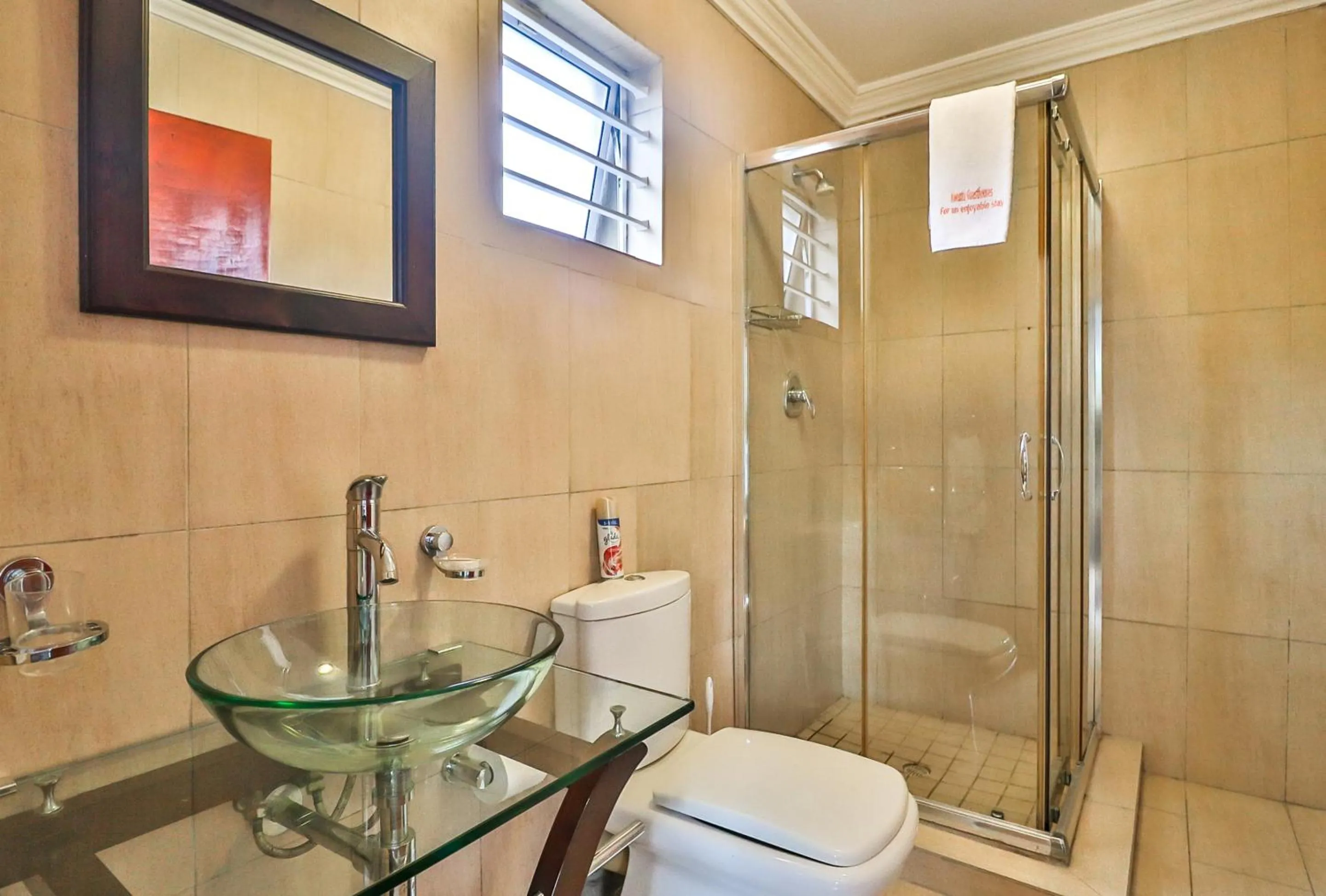 Bathroom in Kwantu Guesthouse 2