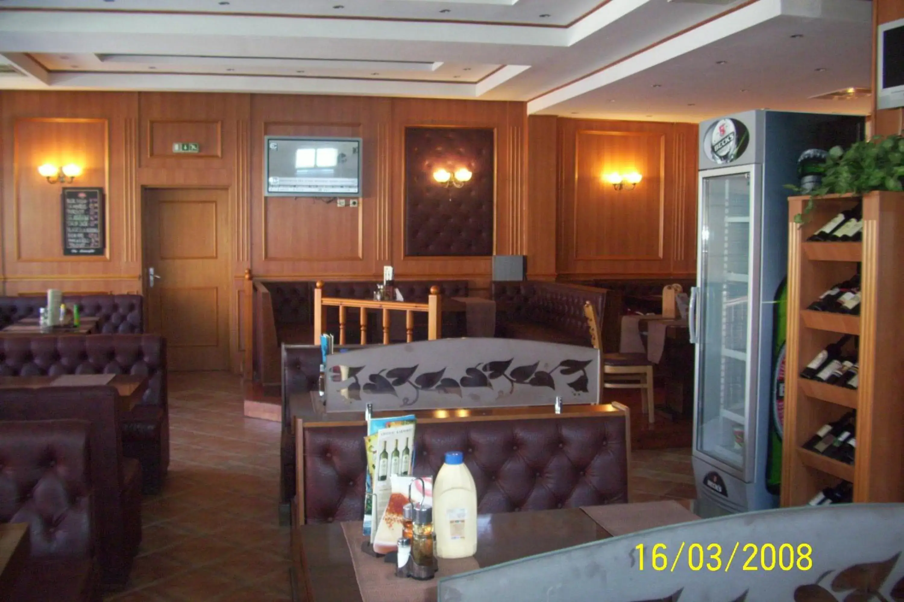 Restaurant/places to eat in Hotel Atol Restaurant/places to eat in Hotel Atol