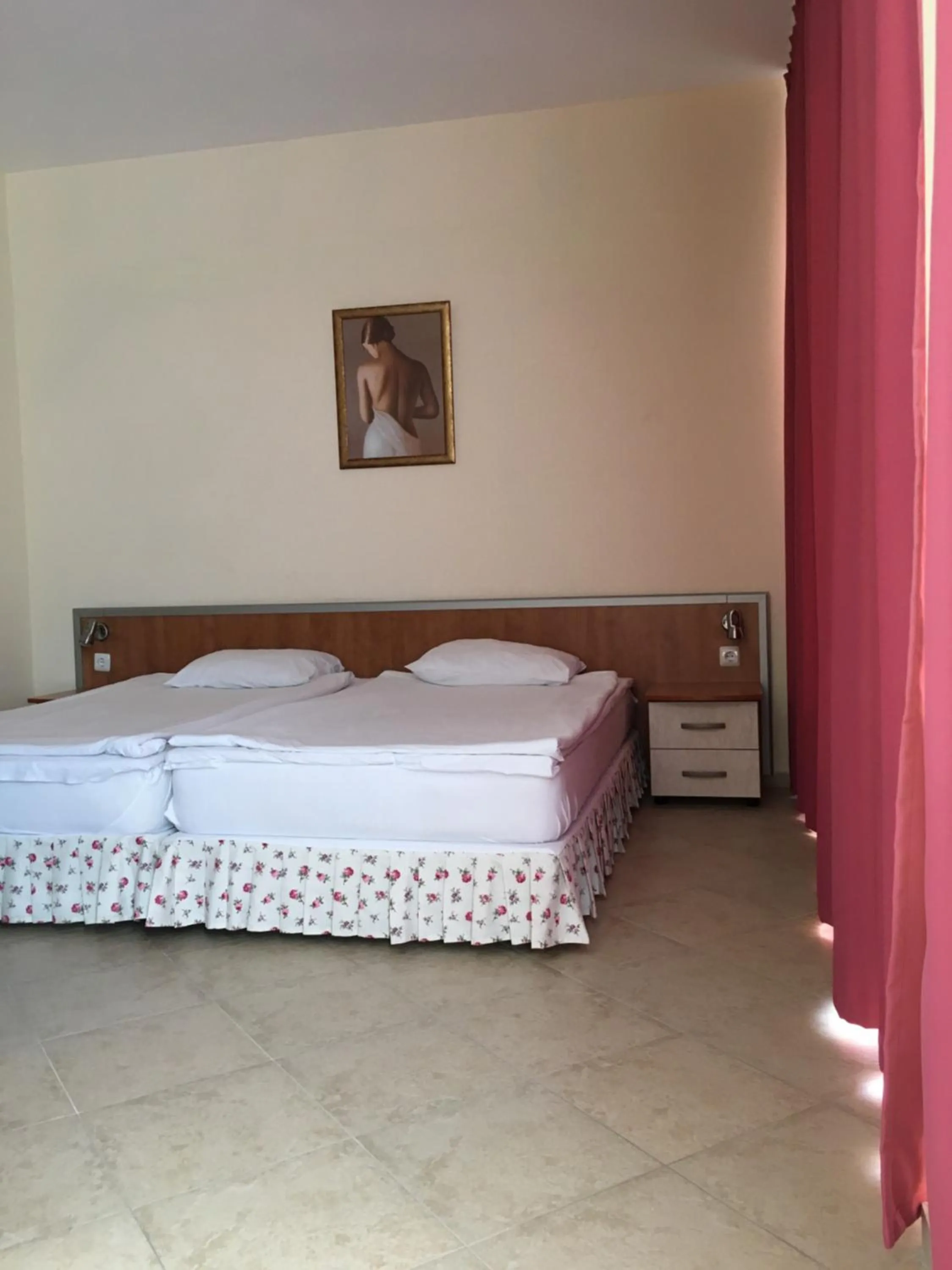 Photo of the whole room in Hotel Atol