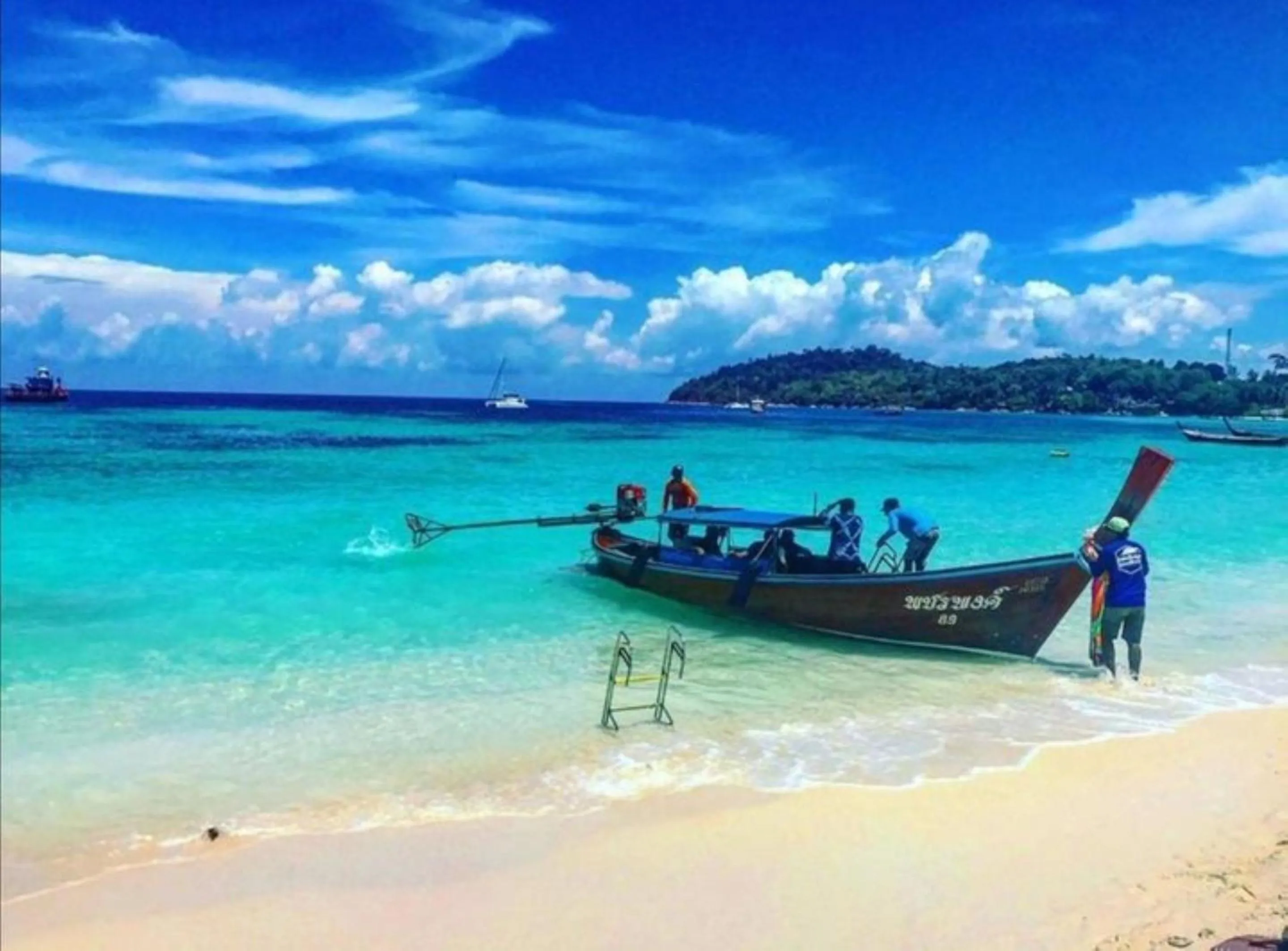 Day in Charming Lipe Beach Resort