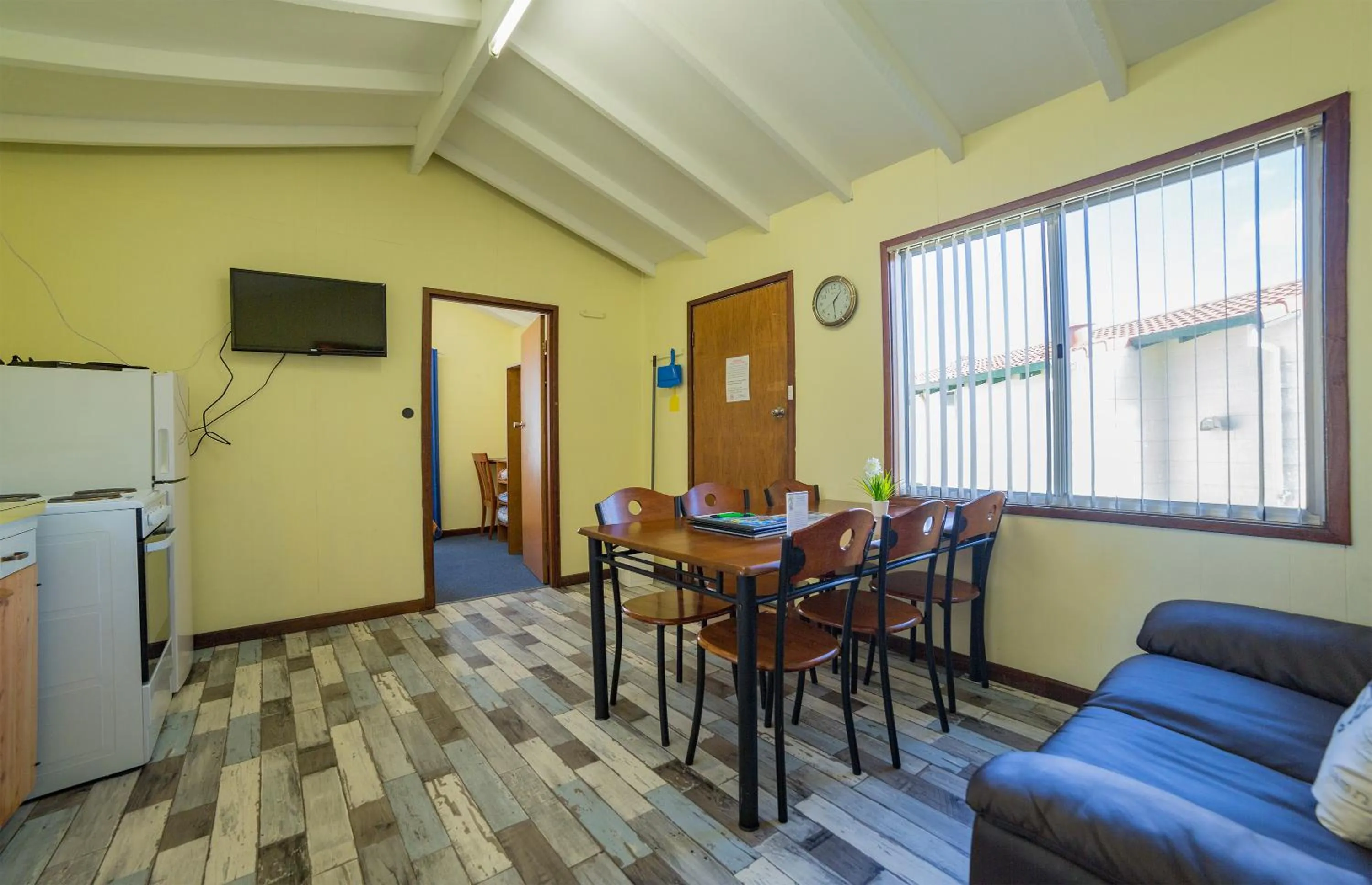 Kitchen or kitchenette in Havana Villas
