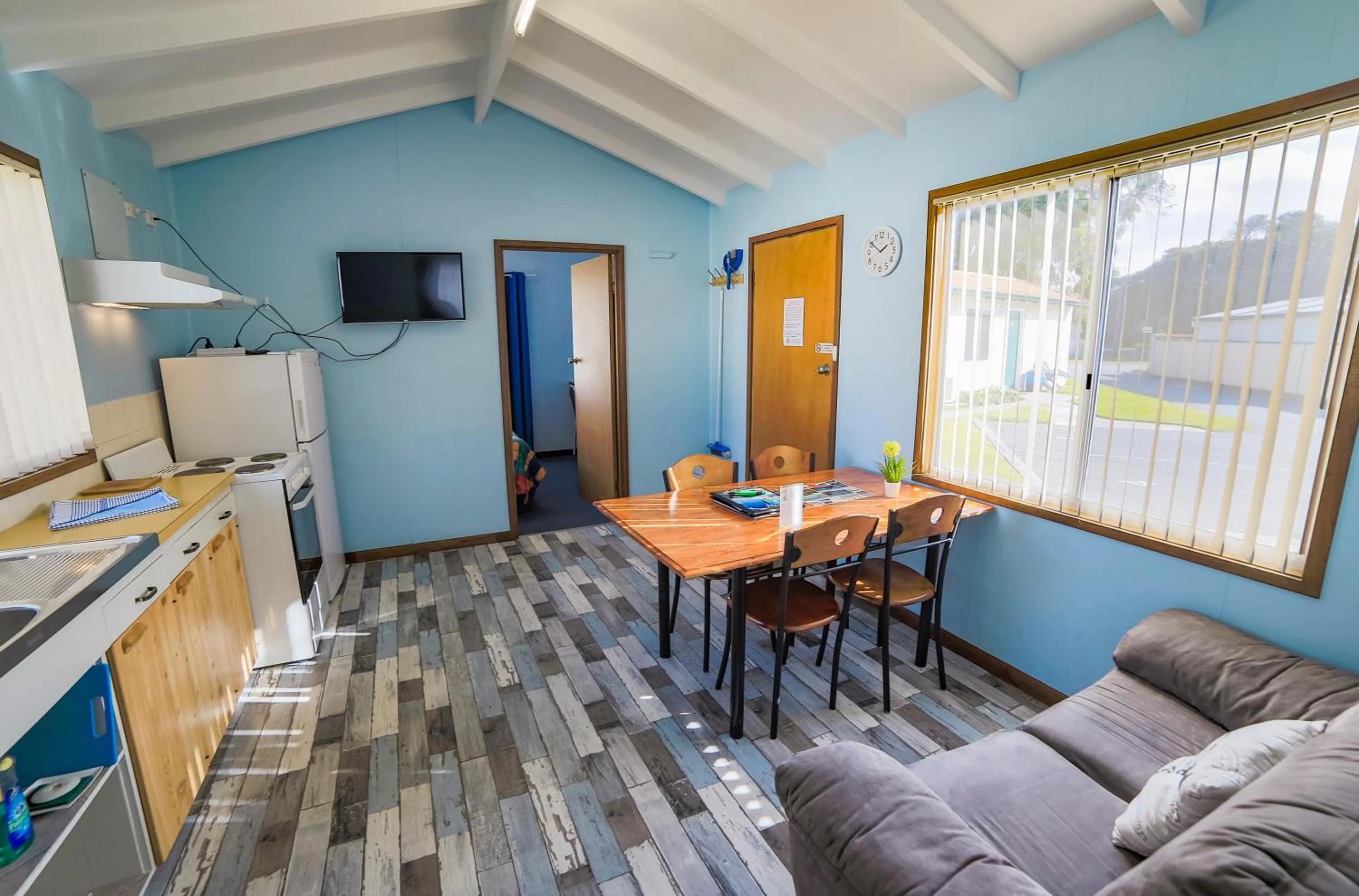 Kitchen or kitchenette in Havana Villas