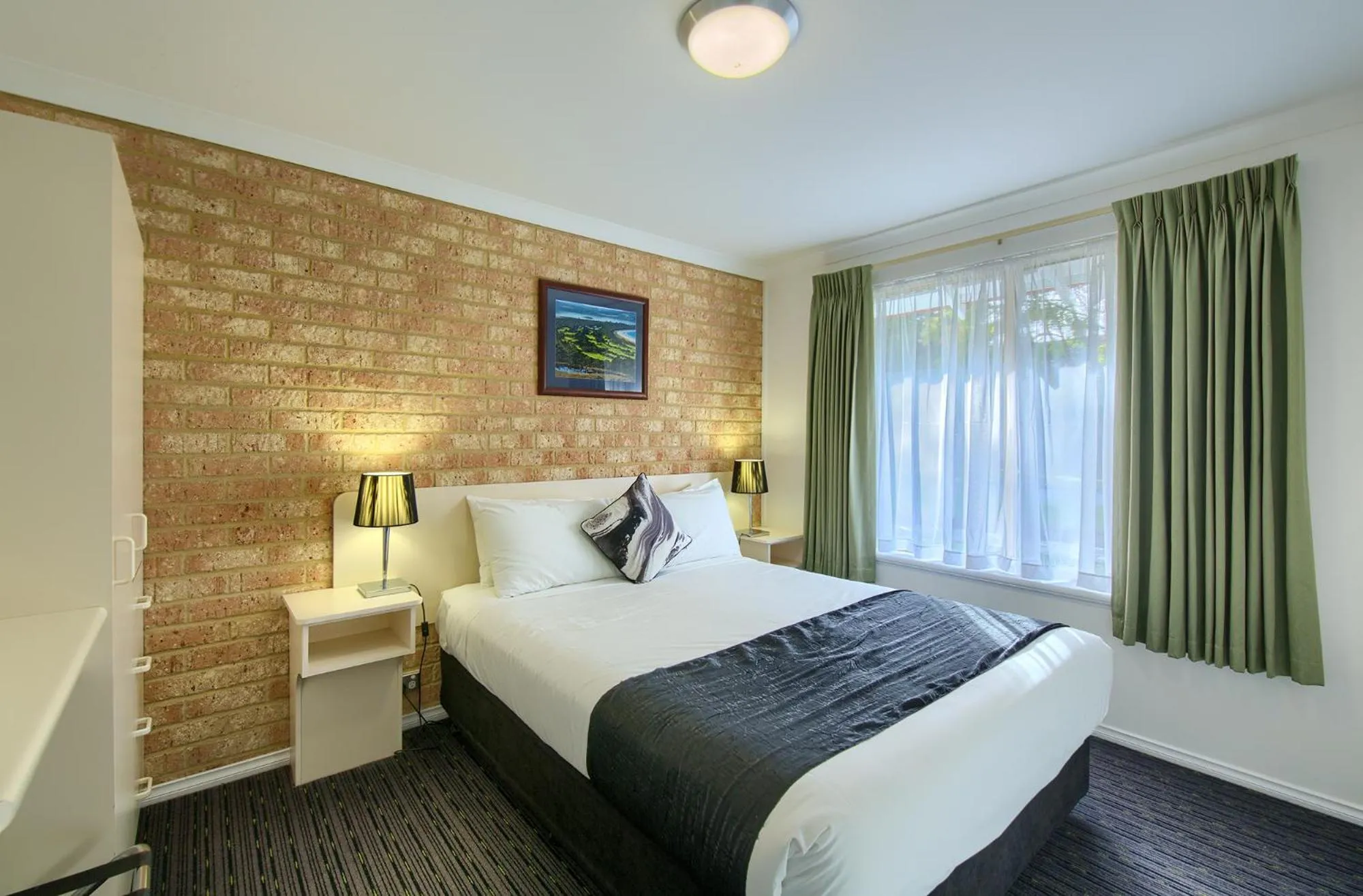 Bedroom, Bed in Pelicans Albany Middleton Beach