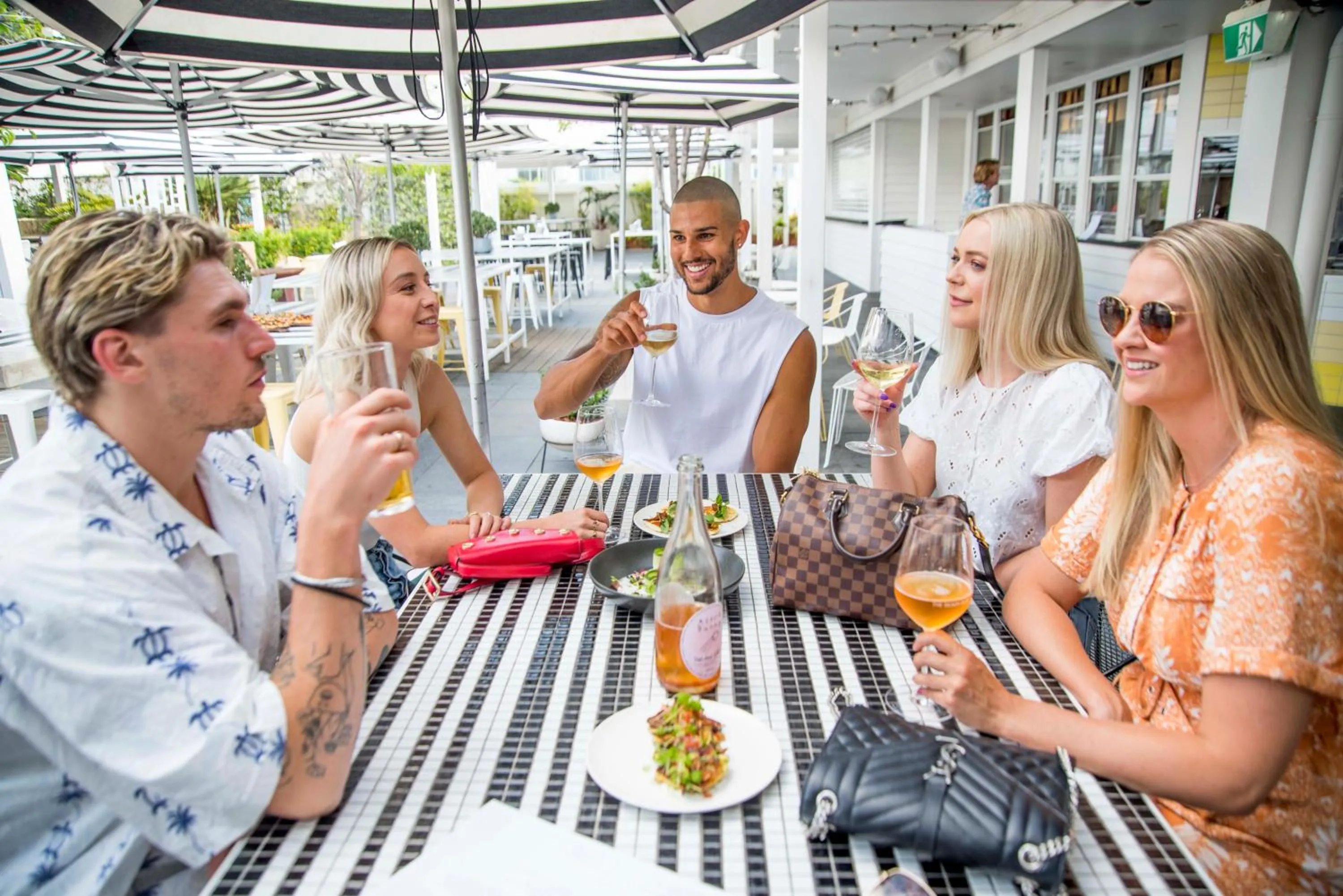 Restaurant/places to eat in Cottesloe Beach Hotel