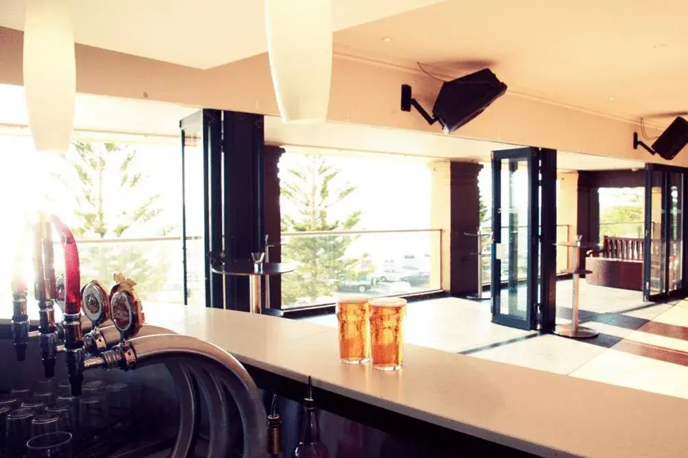 Lounge or bar in Cottesloe Beach Hotel