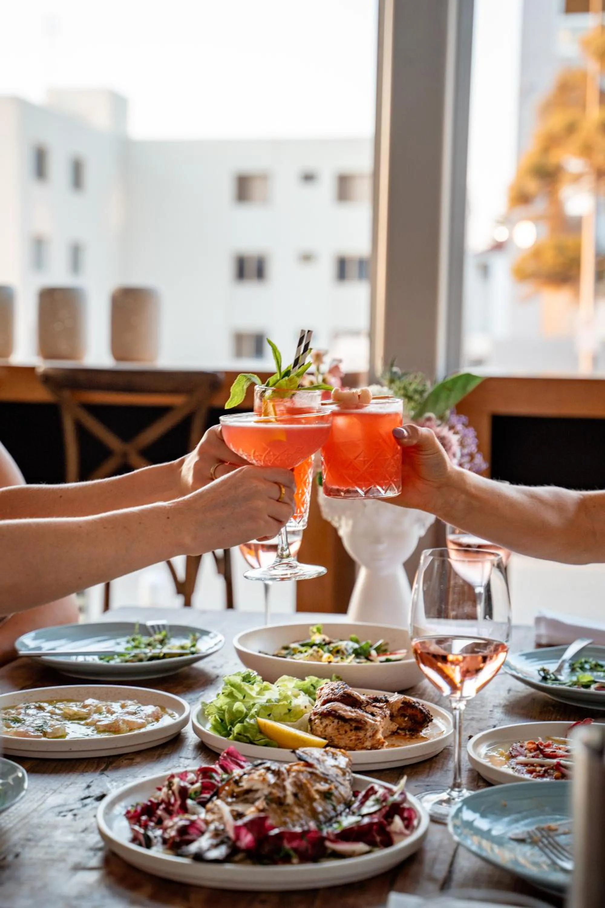 Restaurant/places to eat in Cottesloe Beach Hotel