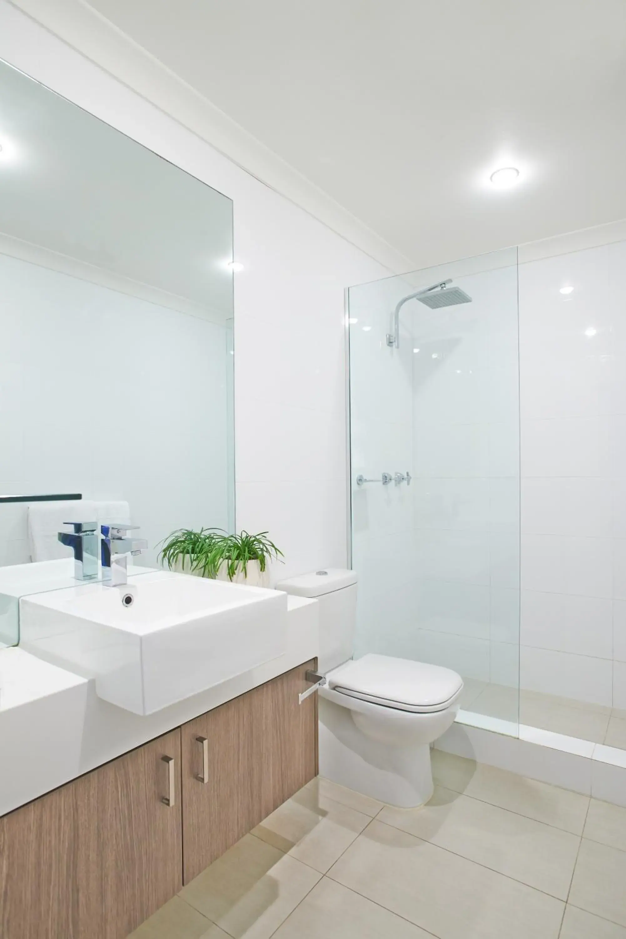 Bathroom in Cottesloe Beach Hotel