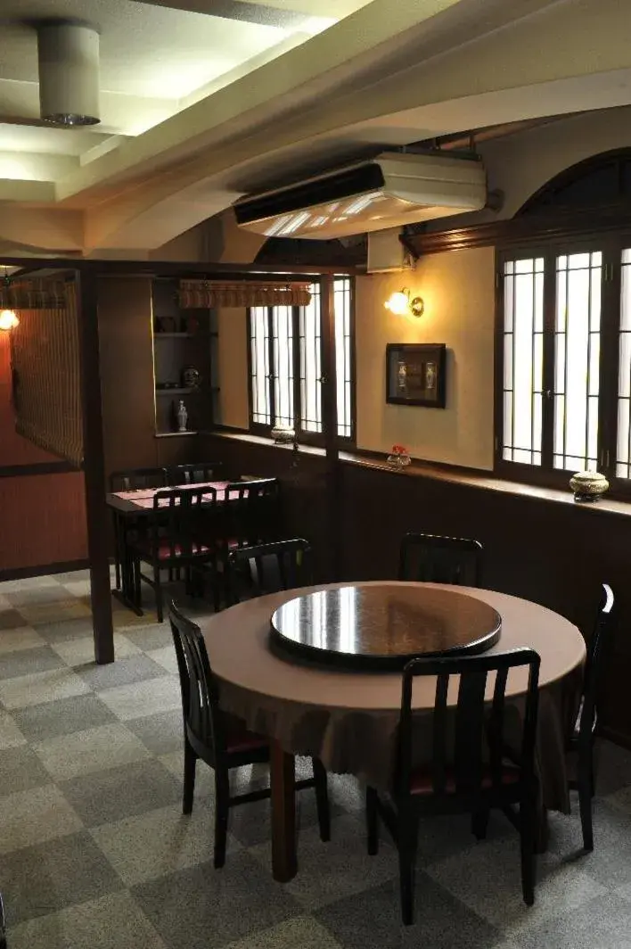 Restaurant/places to eat in Hotel Saint Paul Nagasaki Restaurant/places to eat in Hotel Saint Paul Nagasaki