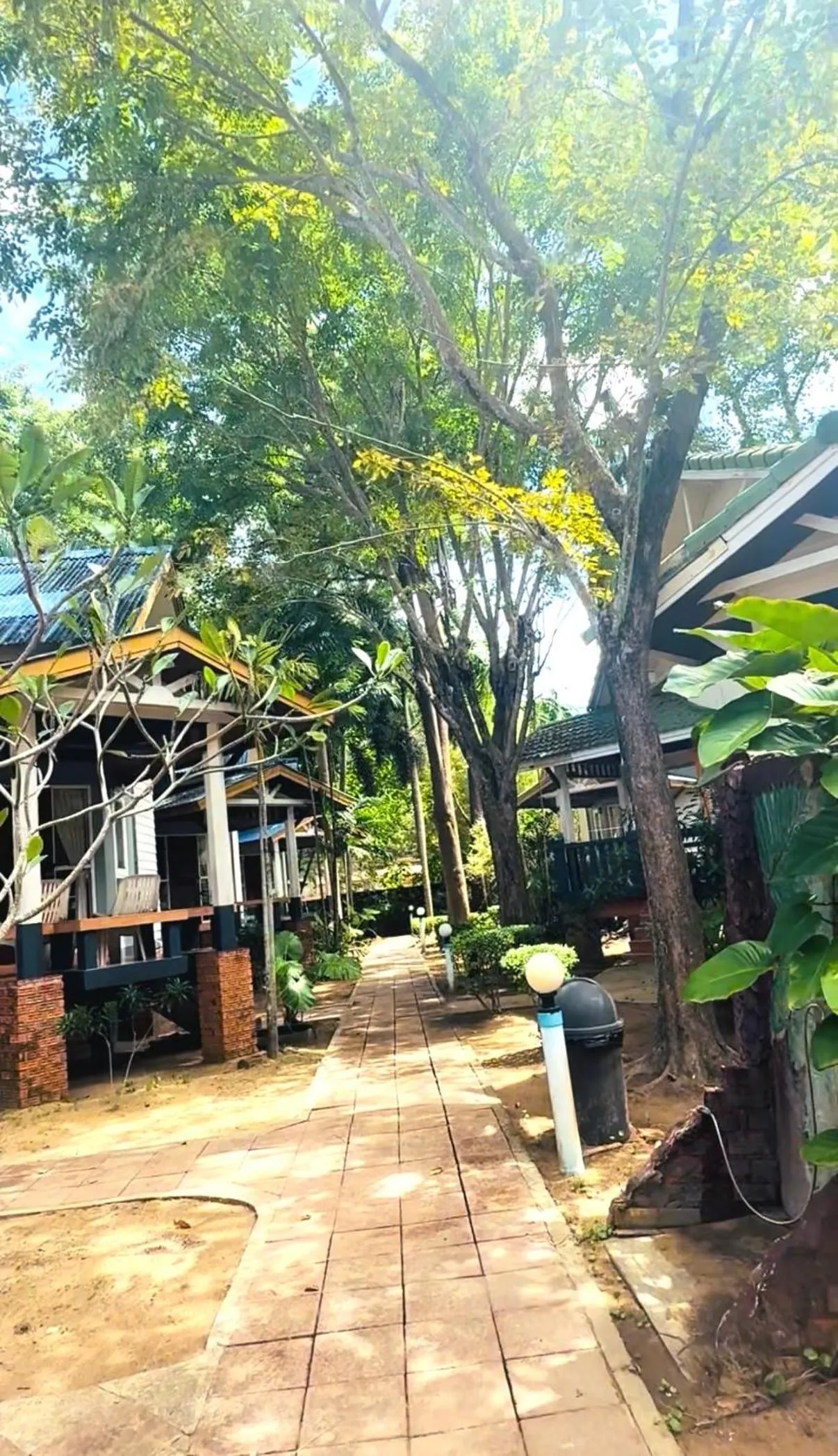 Lanta Palm Beach Resort , Beach Bungalow - Koh Lanta