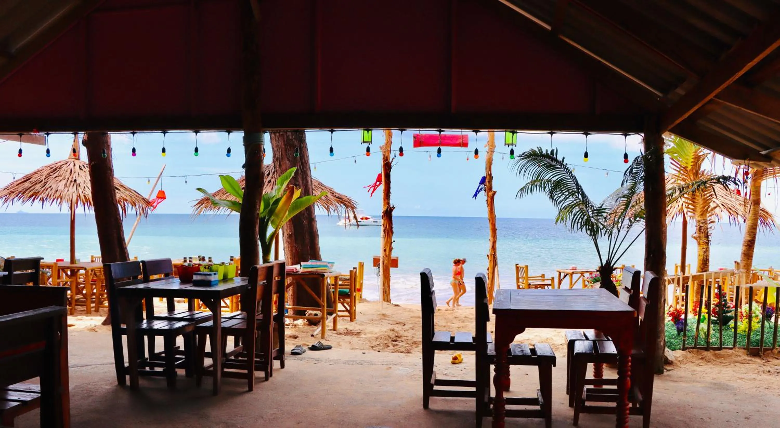 Restaurant/places to eat in Lanta Palm Beach Resort , Beach Bungalow - Koh Lanta