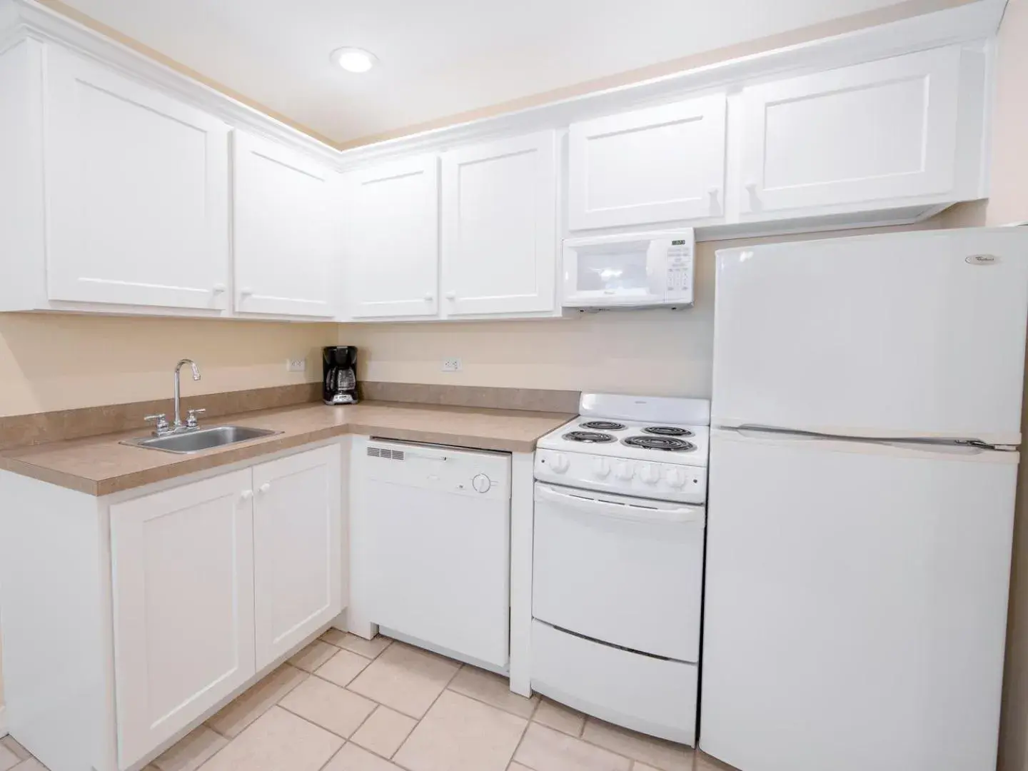 Two-Bedroom Grand Villa in Holiday Inn Club Vacations Fox River Resort at Sheridan Two-Bedroom Grand Villa in Holiday Inn Club Vacations Fox River Resort at Sheridan