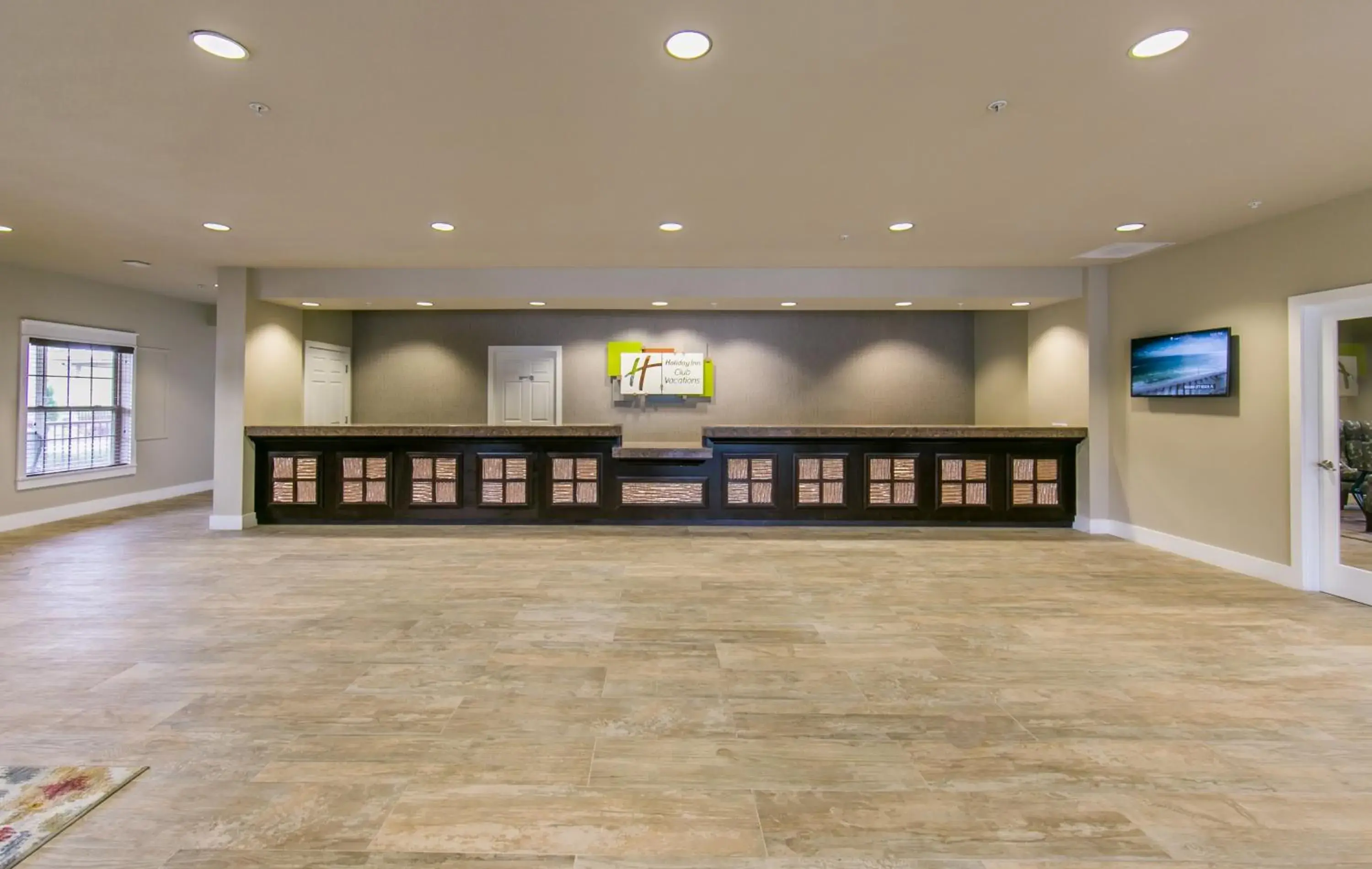 Property building in Holiday Inn Club Vacations Fox River Resort at Sheridan Property building in Holiday Inn Club Vacations Fox River Resort at Sheridan