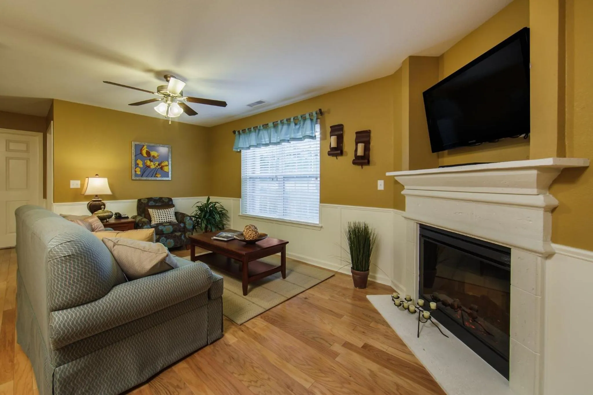 Photo of the whole room in Holiday Inn Club Vacations Holiday Hills Resort at Branson