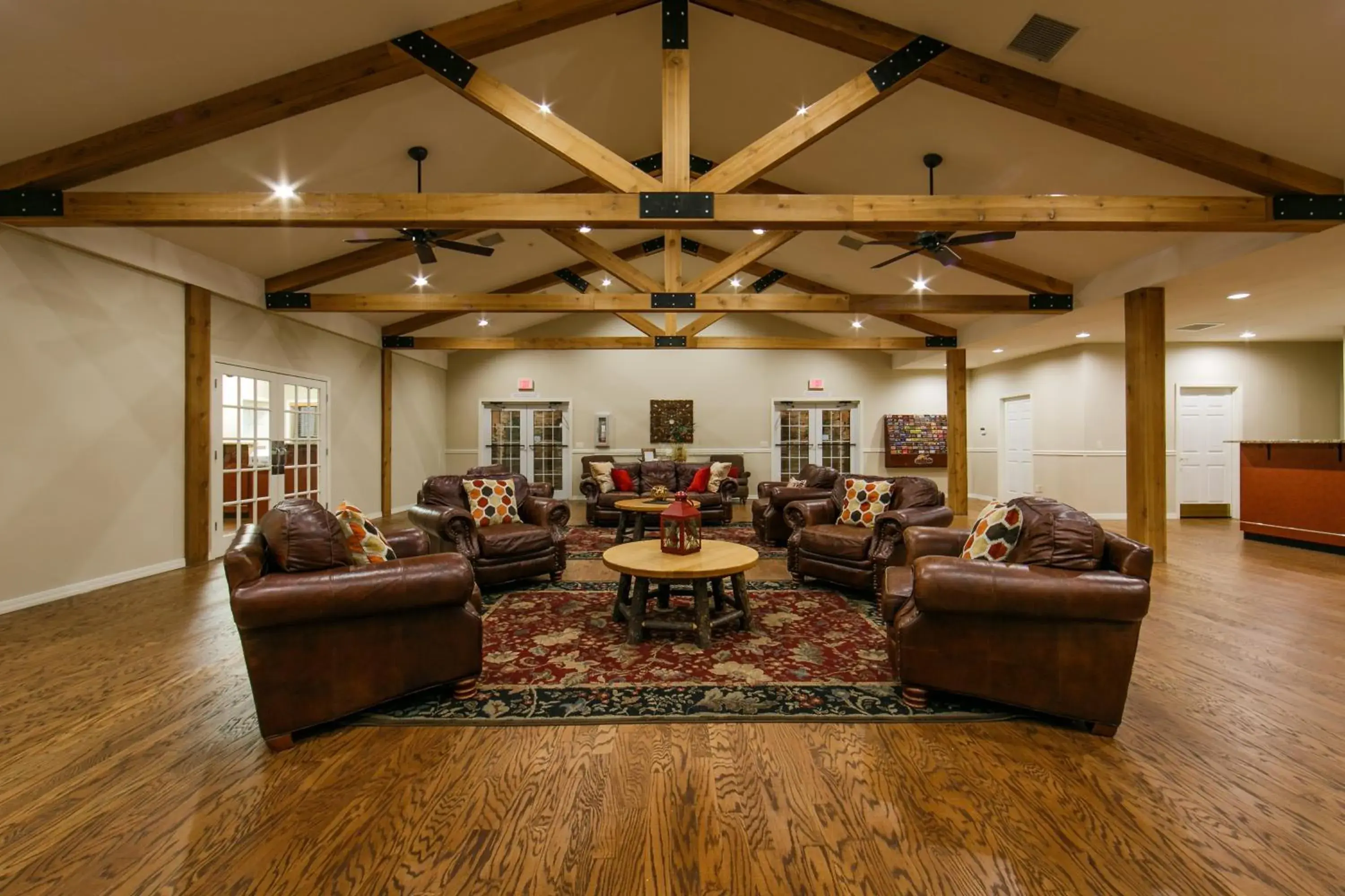 Property building in Holiday Inn Club Vacations Holiday Hills Resort at Branson Property building in Holiday Inn Club Vacations Holiday Hills Resort at Branson