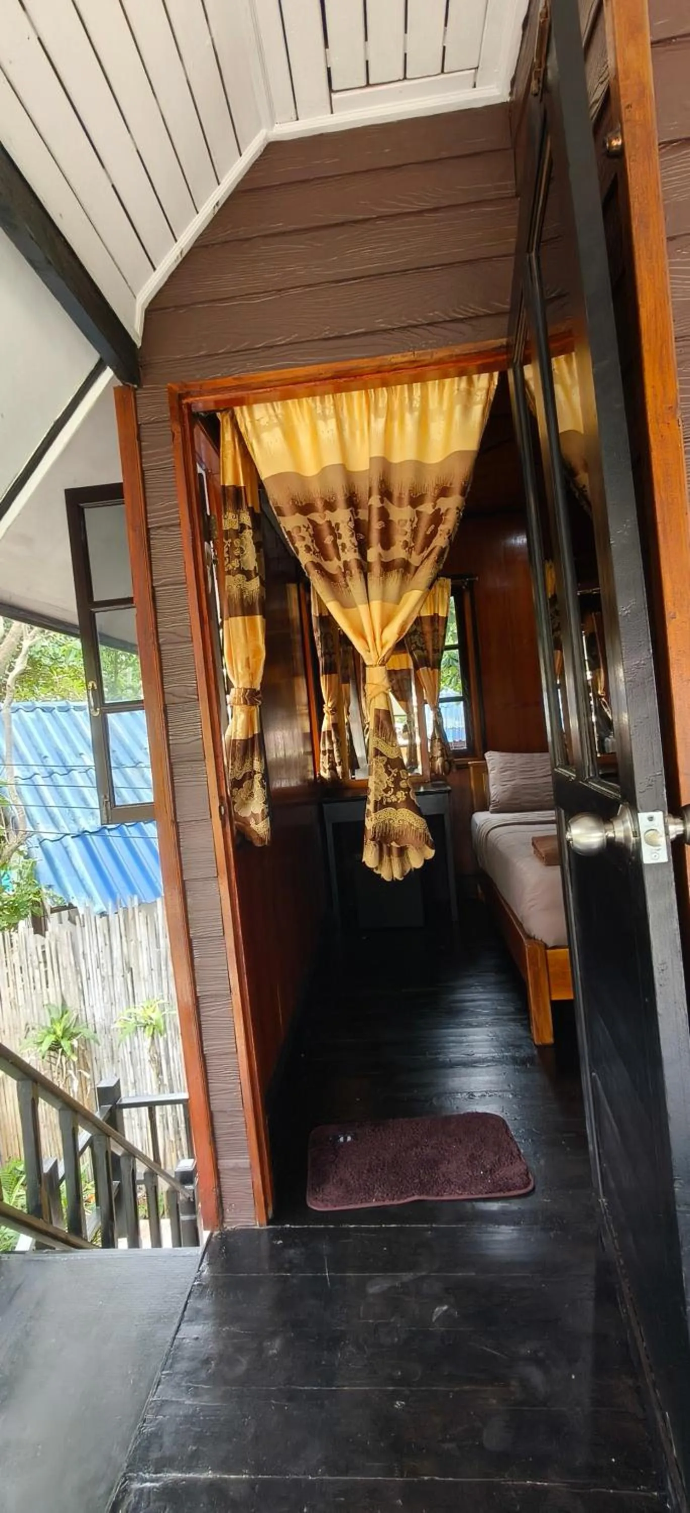 Sea Shell Beach Resort