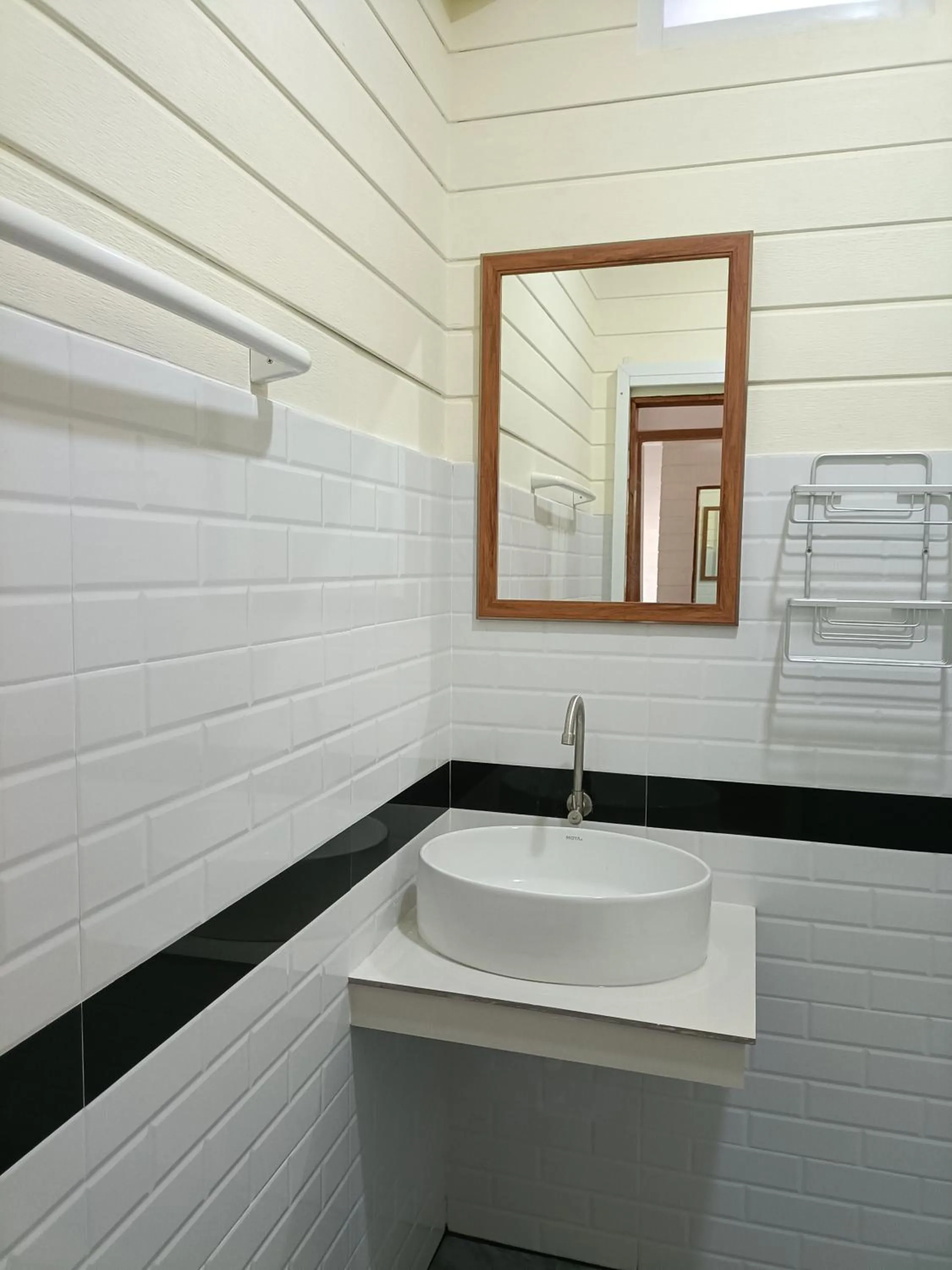 Sea Shell Beach Resort