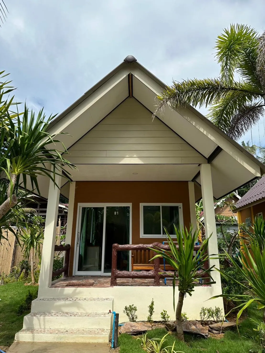 Sea Shell Beach Resort