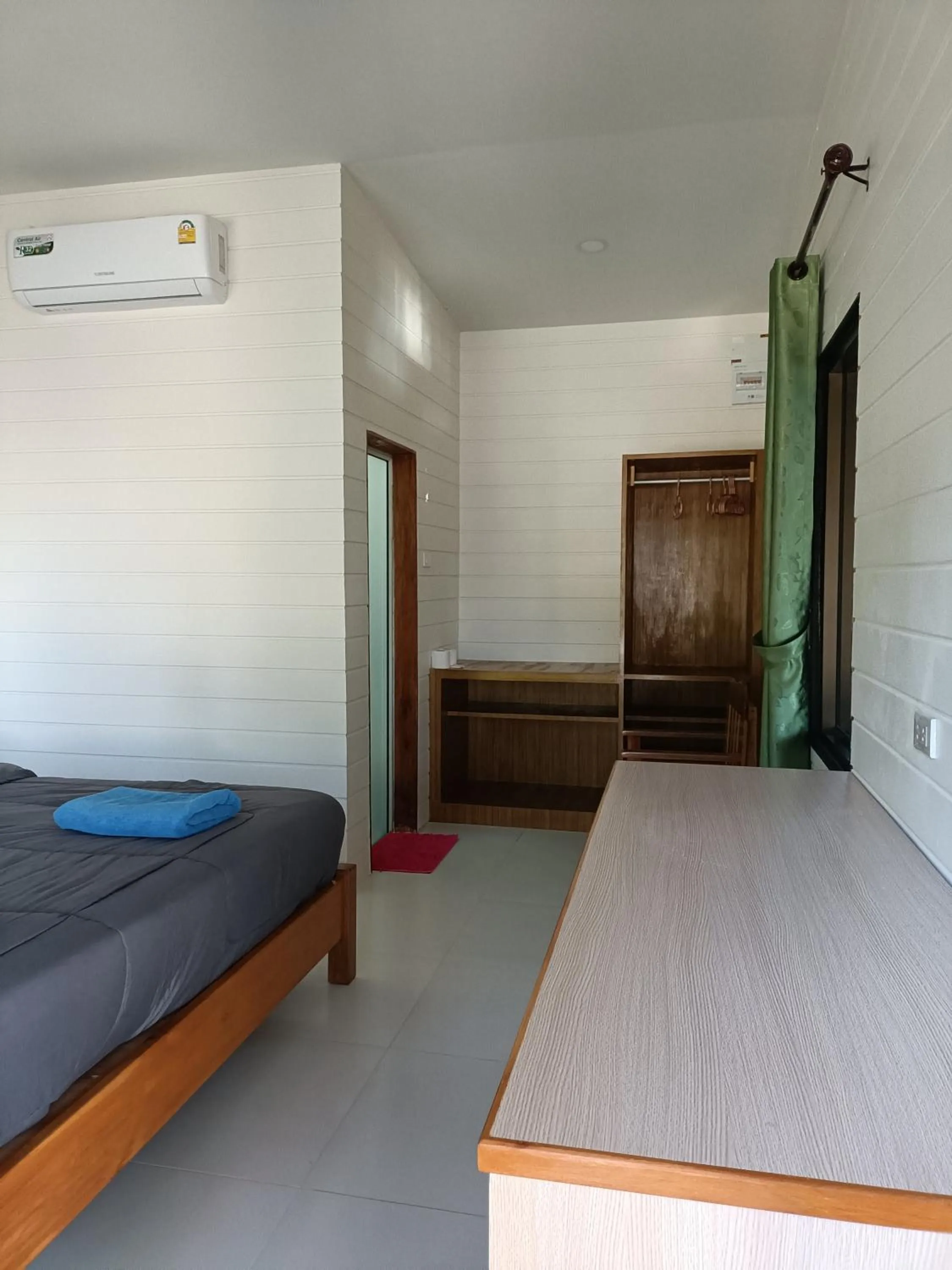 Bed in Sea Shell Beach Resort