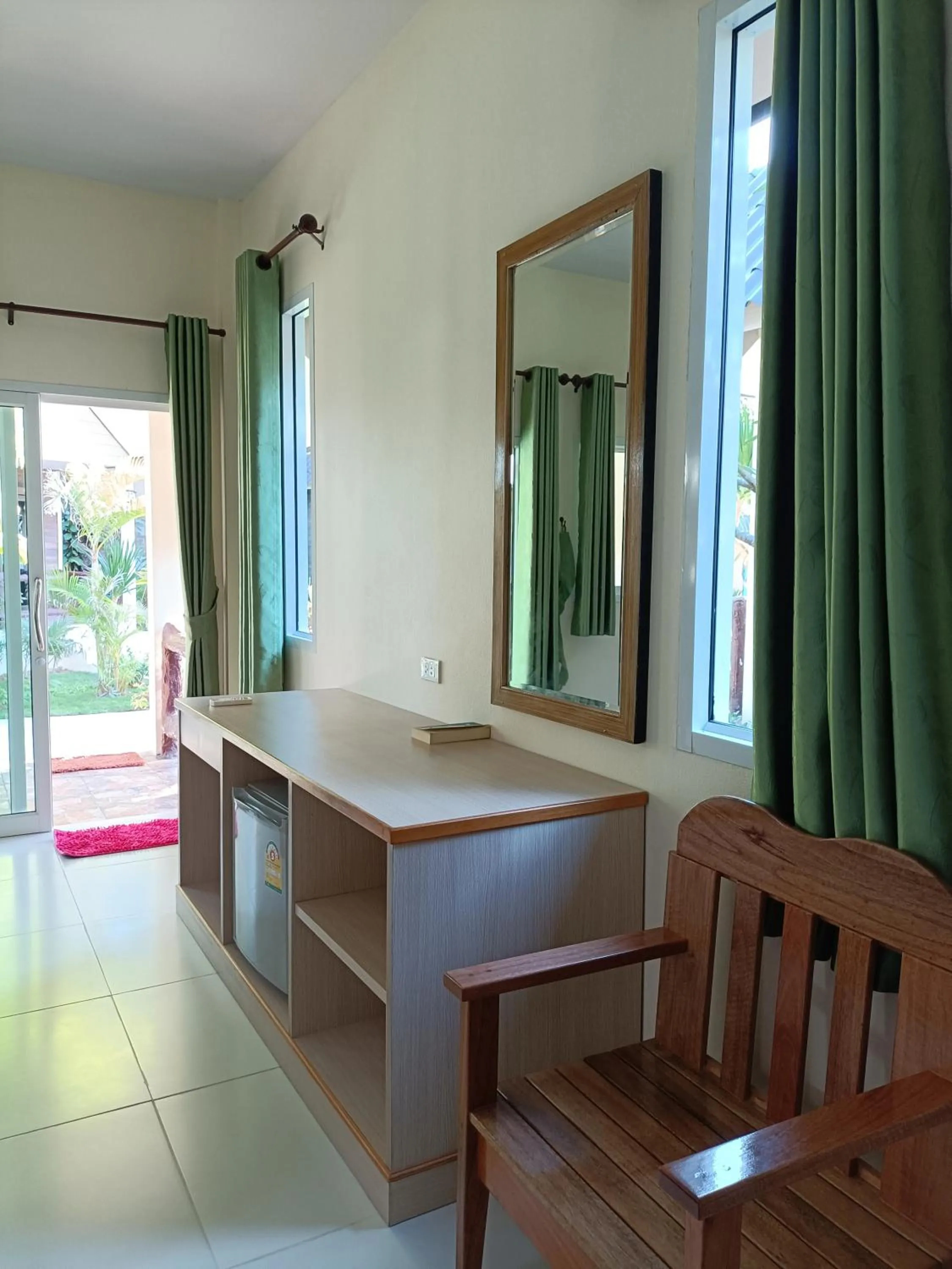 Sea Shell Beach Resort