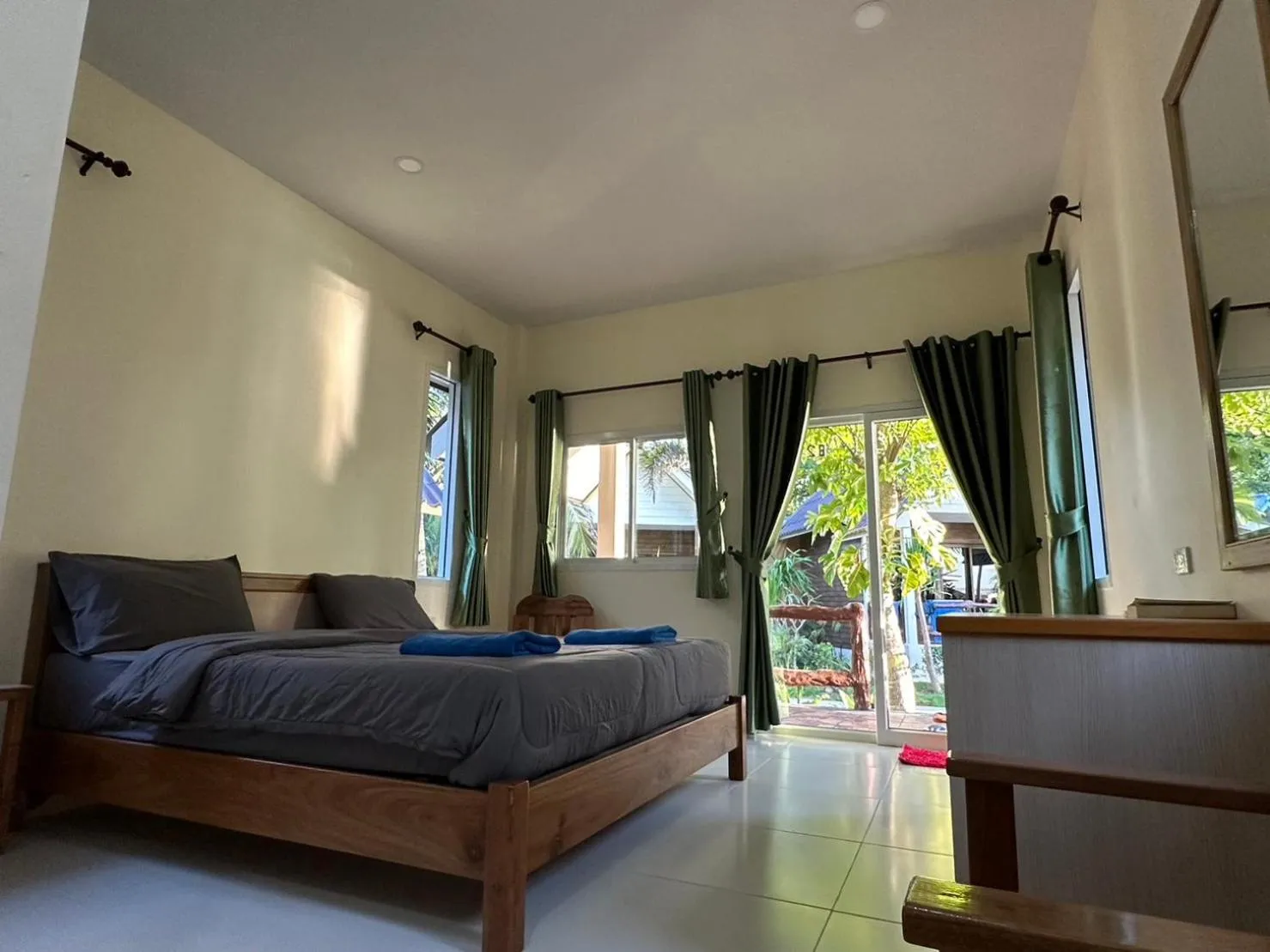 Bed in Sea Shell Beach Resort