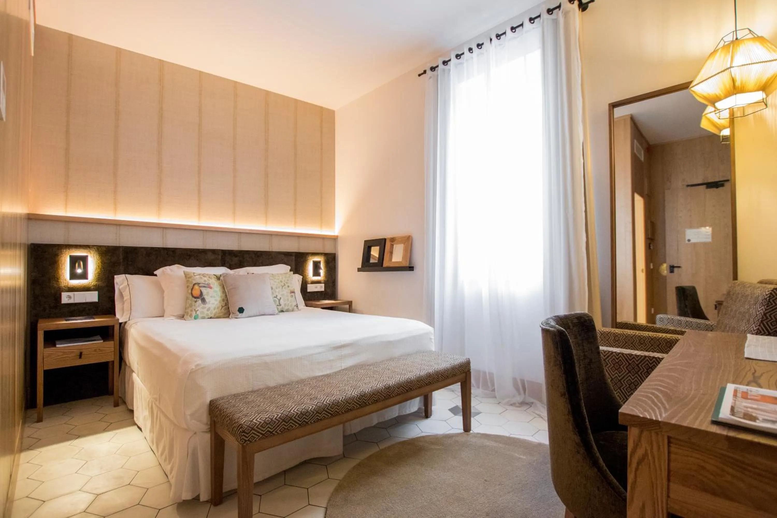 Bed in Boutique Hotel Sant Roc & Spa