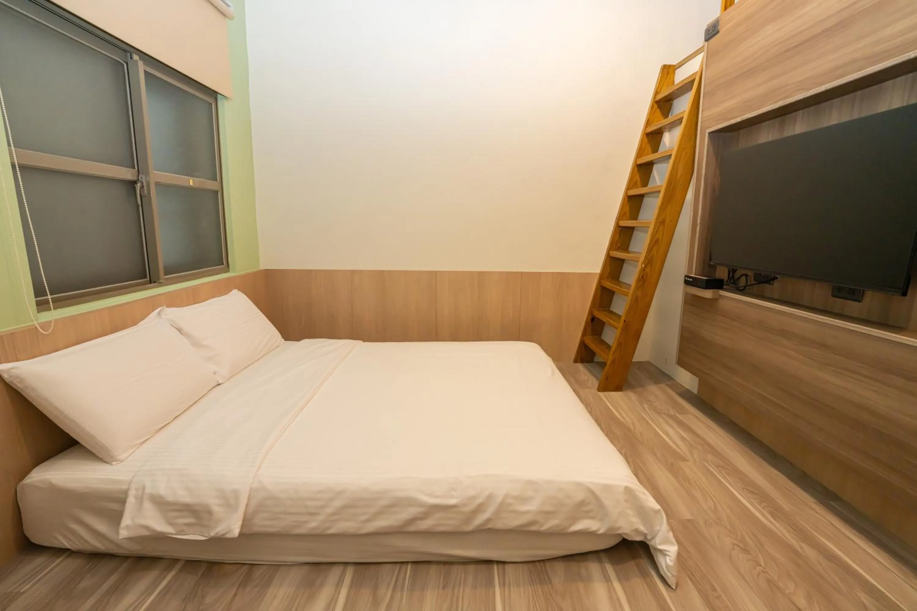Bed in Colorful B&B
