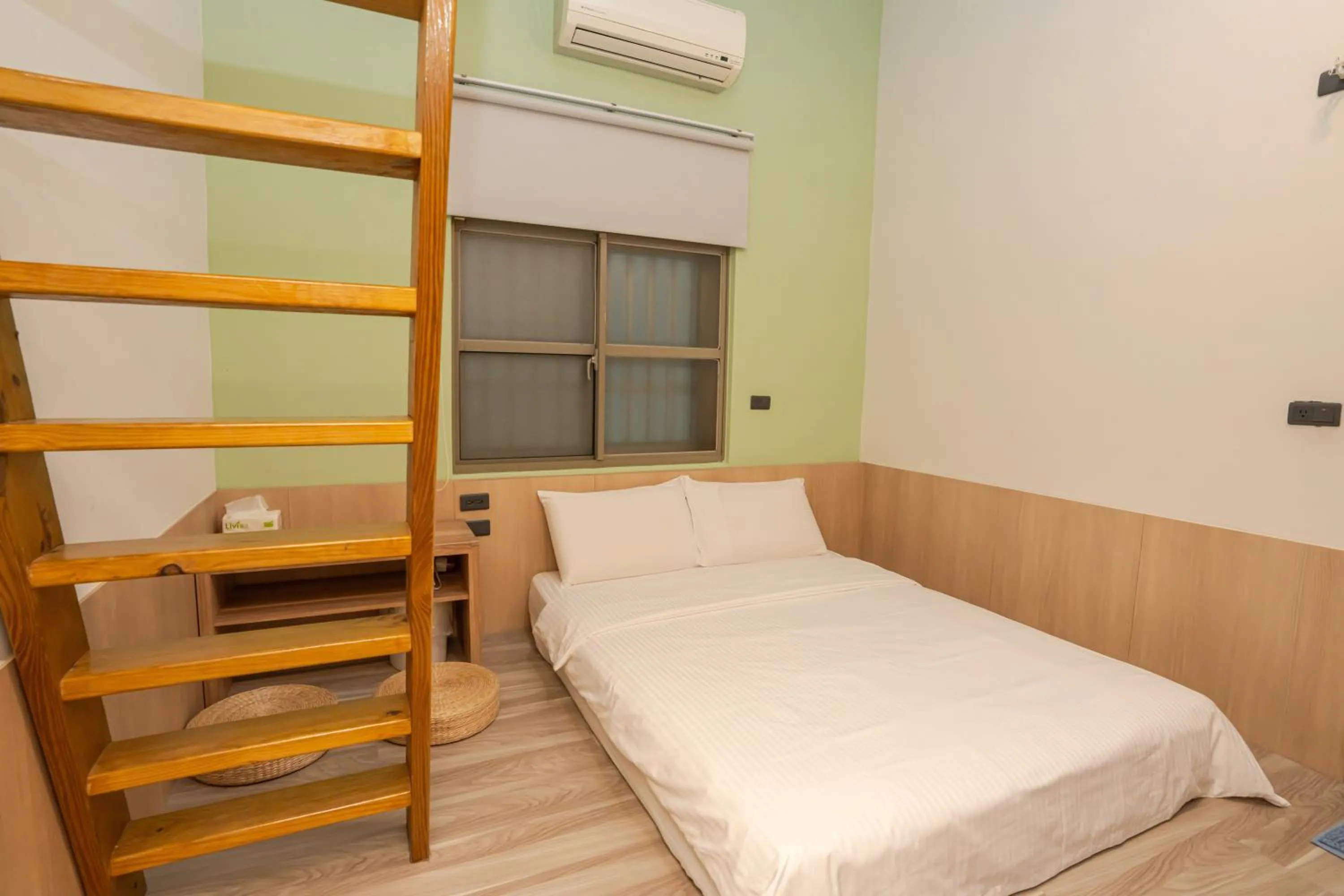 Bed in Colorful B&B